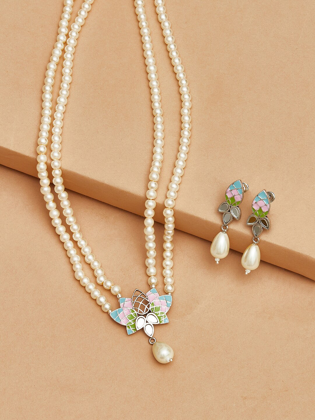 Voylla Woman Silver-Plated Teardrop Faux Pearl Jewellery Set