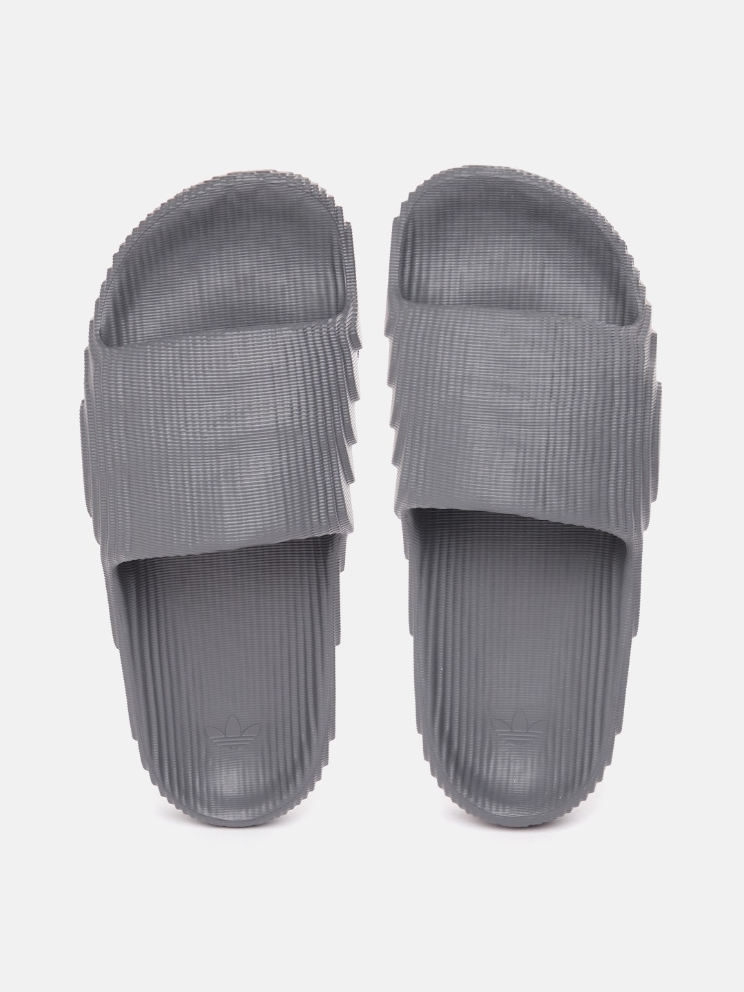 Adidas mens 2025 adilette