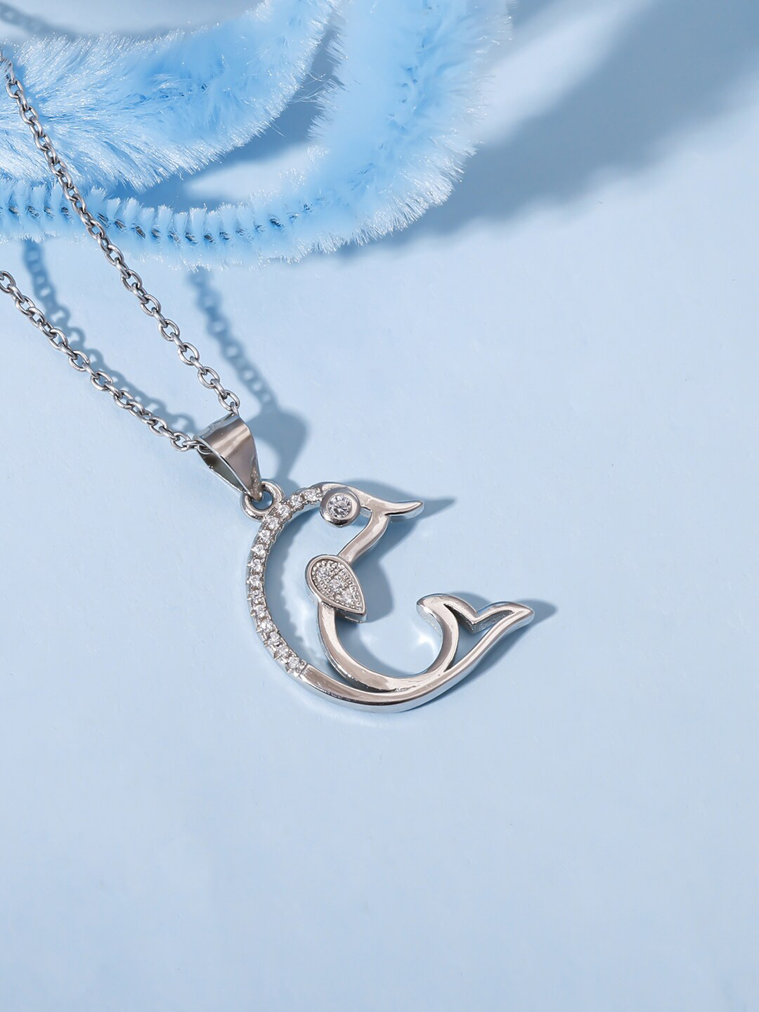 GIVA Women 925 Sterling Silver Rhodium-Plated Playful Dolphin Pendant with Link Chain