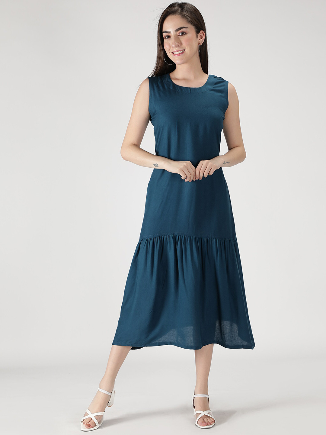 Fabclub Women Teal Blue Solid Plain Pleated Ethnic Dress