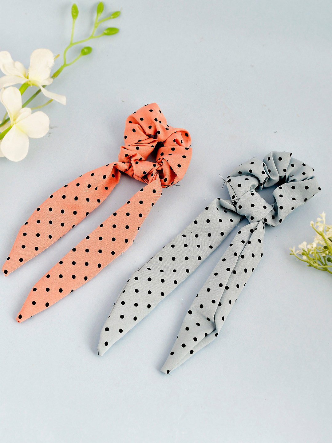 Silvermerc Designs Women Set of 2 Grey & Peach-Coloured Scrunchies Ponytail Holders