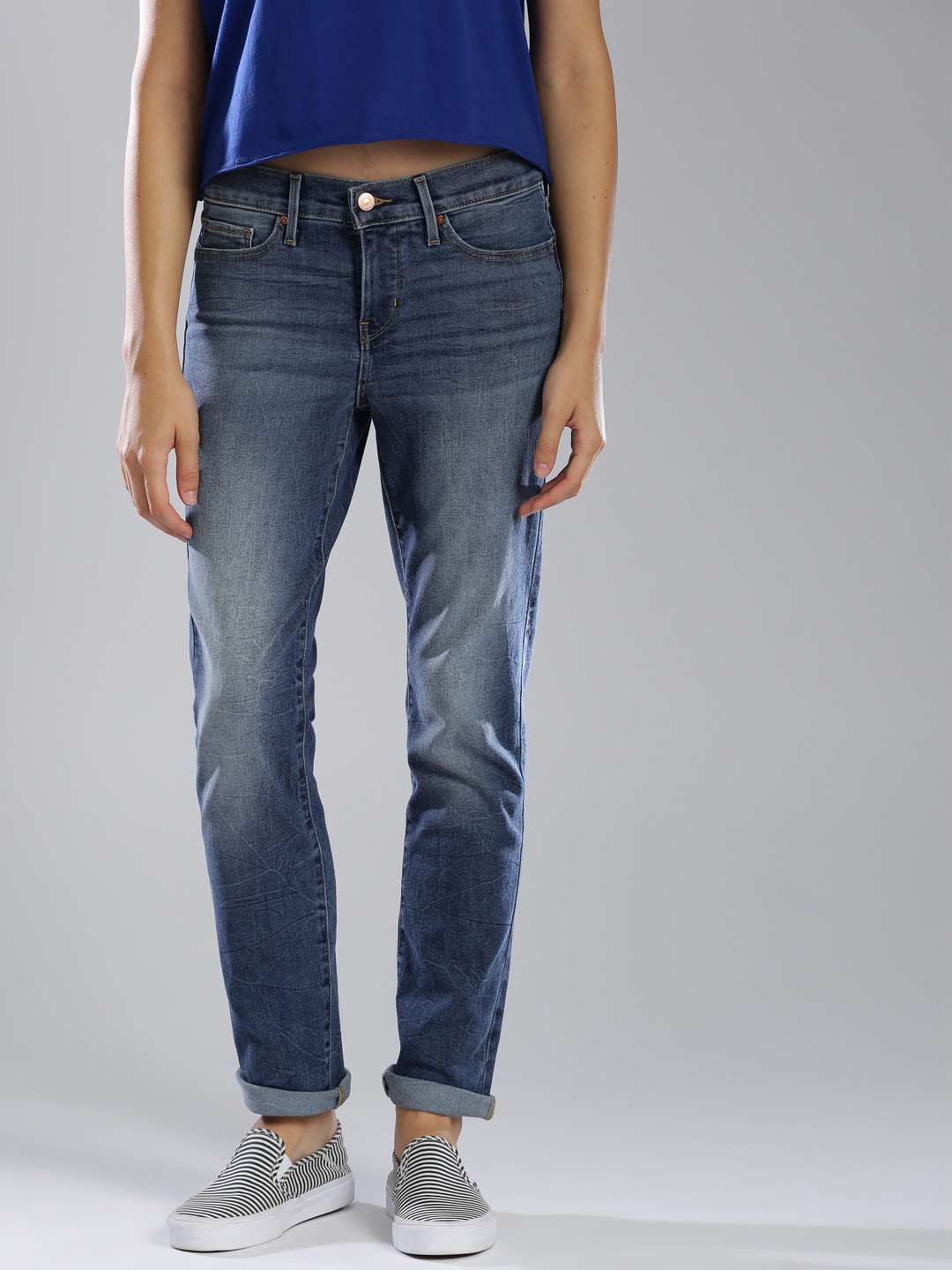 levi's slim fit women's jeans