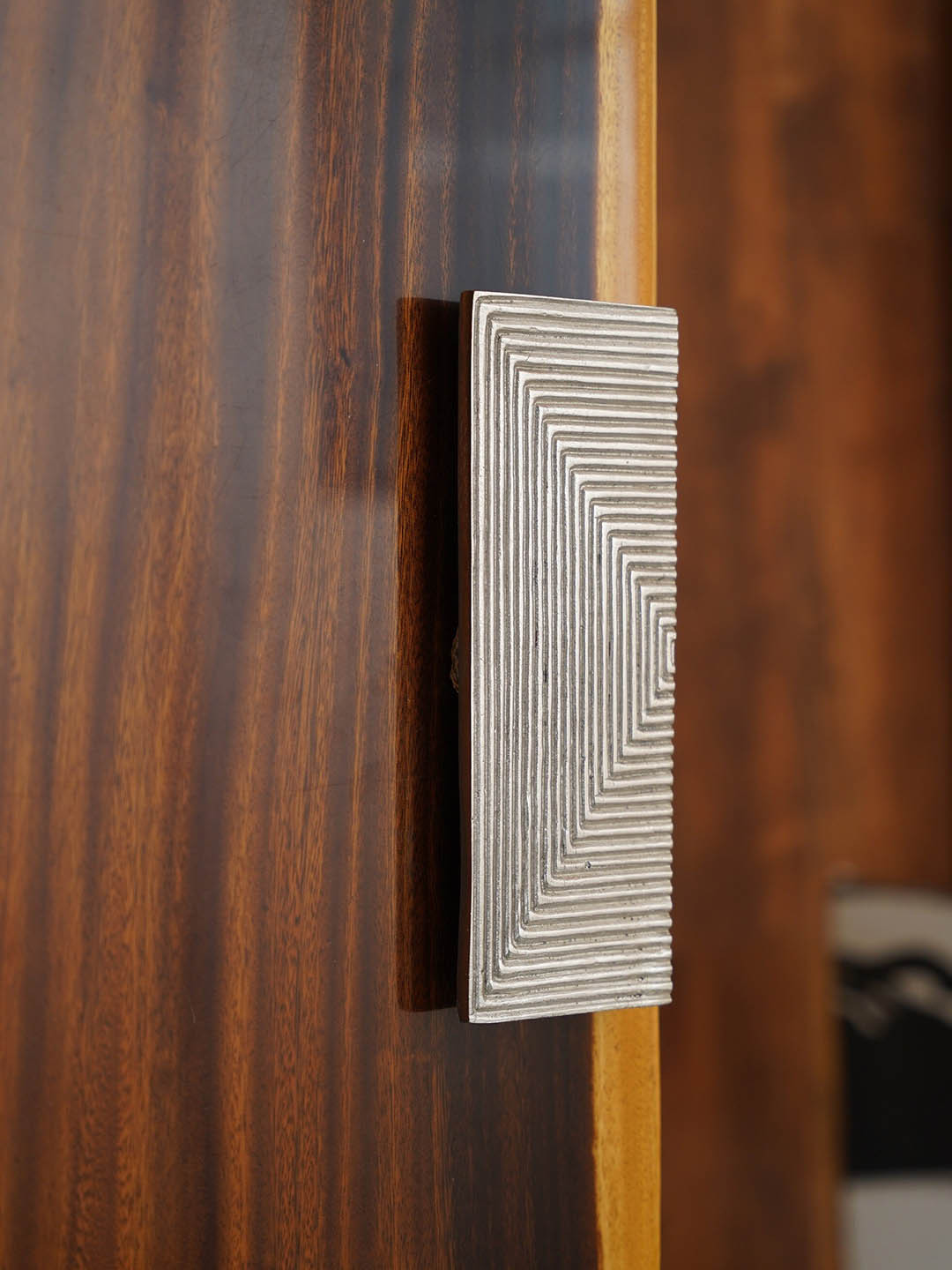 Folkstorys Silver-Toned Textured Door Handles