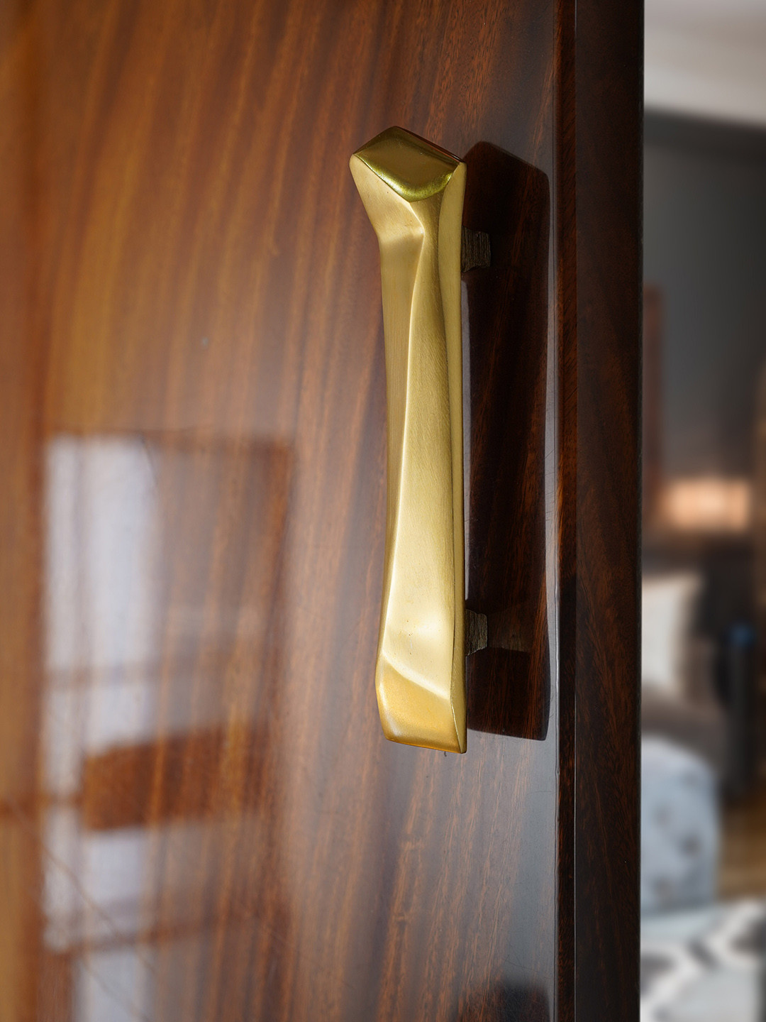 Folkstorys Golden Metal Tana Wardrobe Door Handle