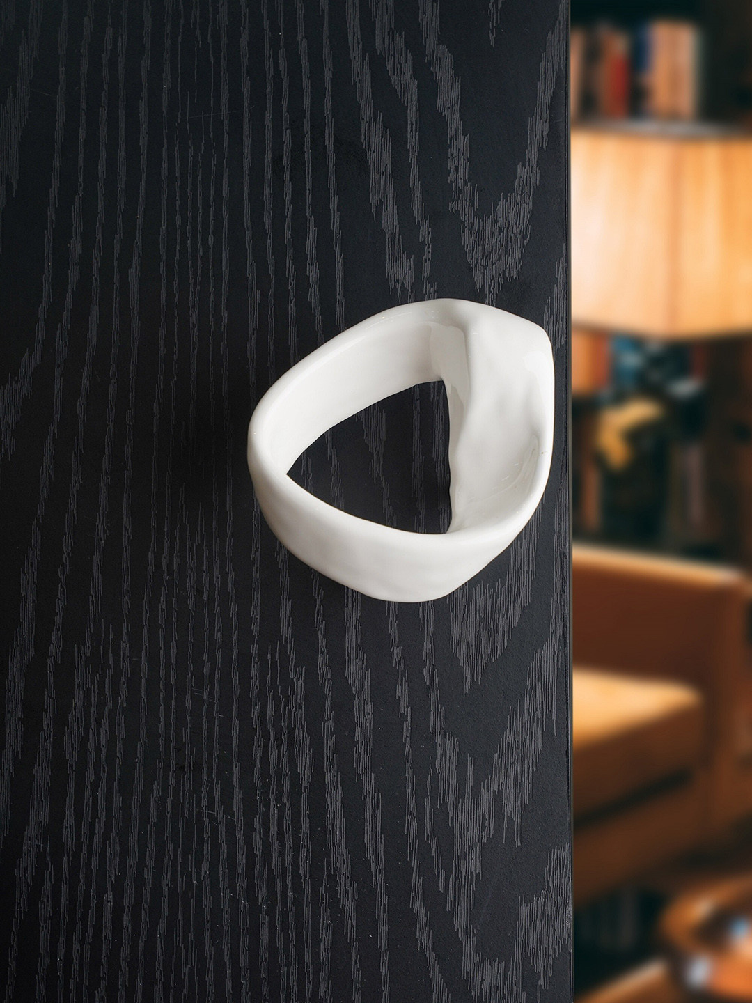 Folkstorys White Solid Door Knob