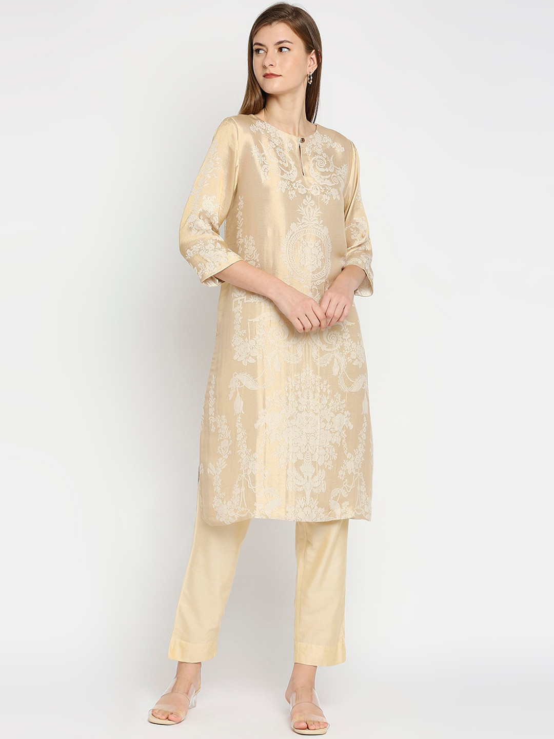 Cloth Haus India Women Off White Design Keyhole Neck Brocade Kurta