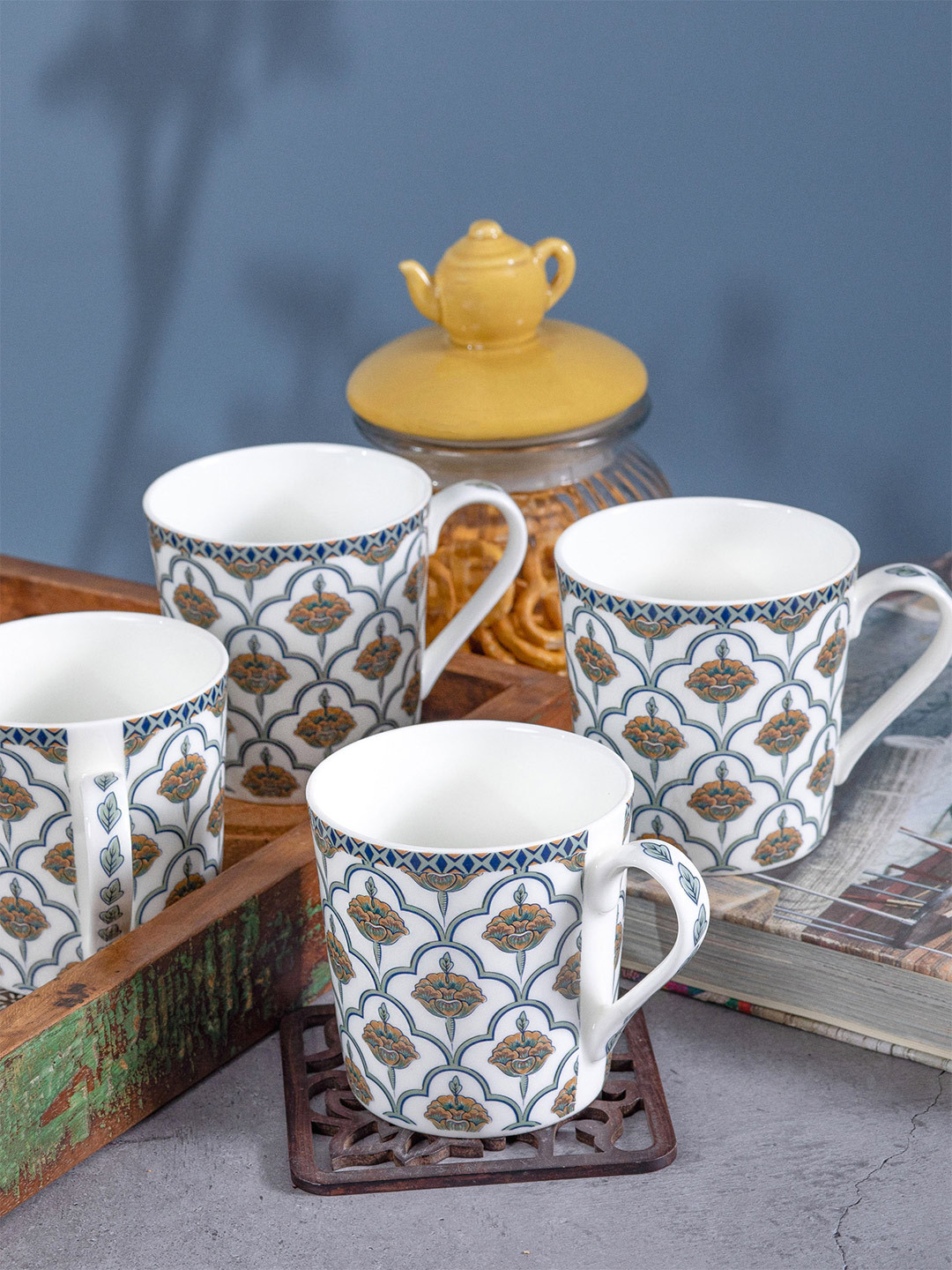 GOODHOMES White & Blue Set of 4 Printed Bone China Glossy Mugs 320 ml Each