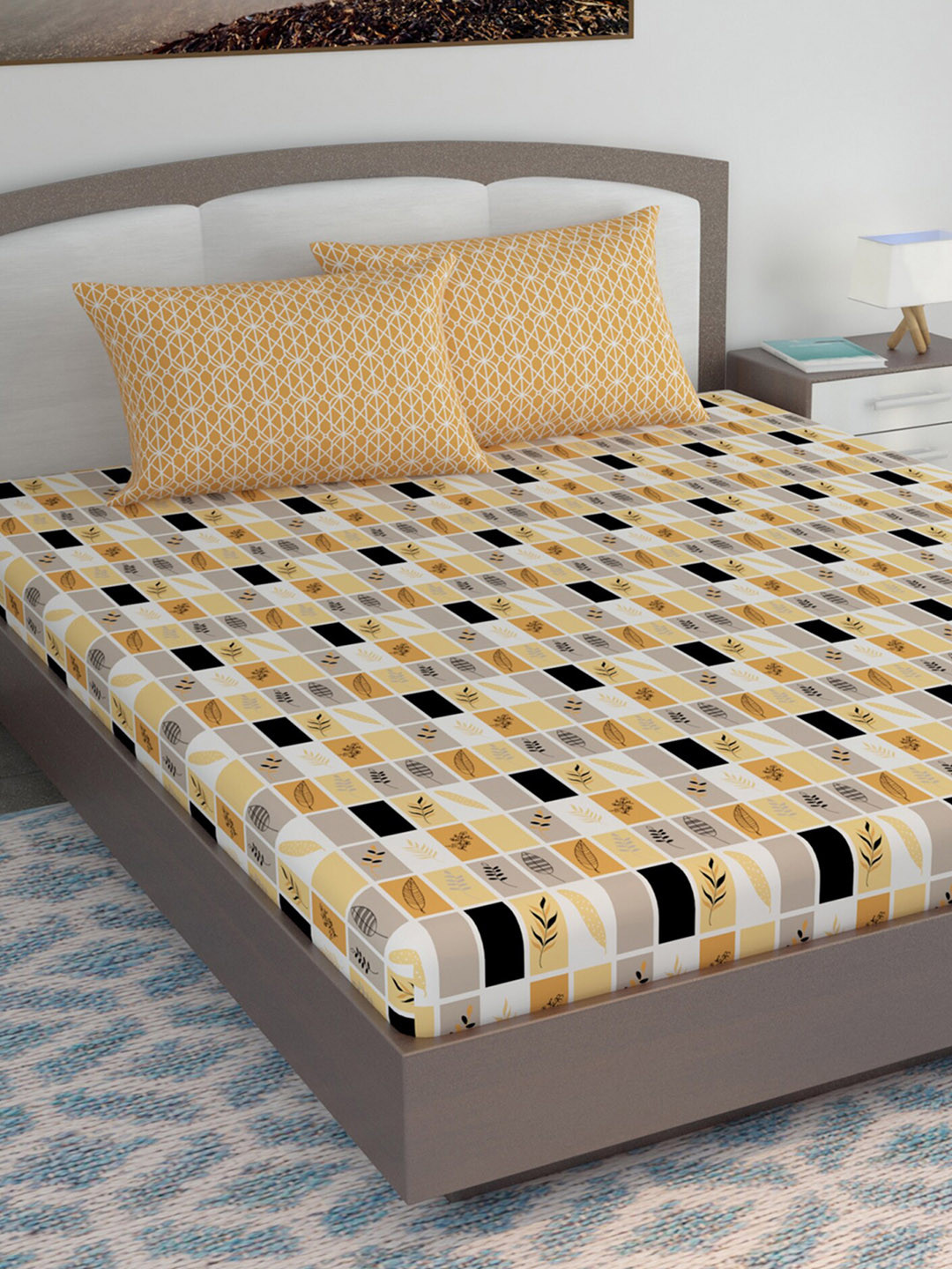 Divine Casa Vibrant Beige Leaf Cotton 144 TC King Bedsheet with 2 Pillow Covers-222 X 270 cm