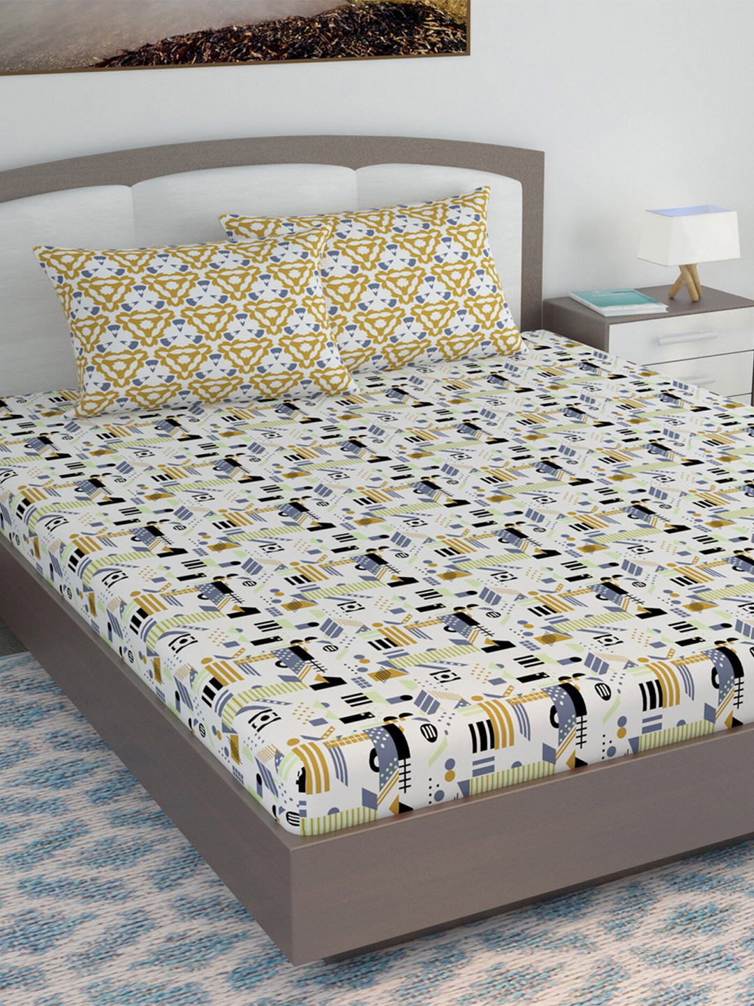 Divine Casa Mayur White Abstract Cotton 120 TC King Bedsheet with 2 Pillow Covers-87 x 106 inches