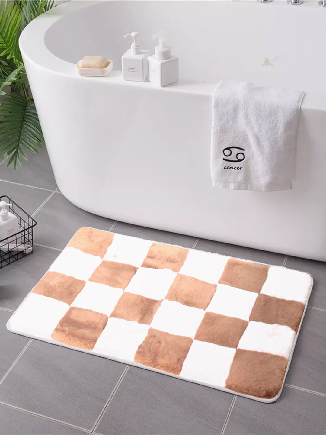 AVI Beige & White Anti-Slip Bath Rug