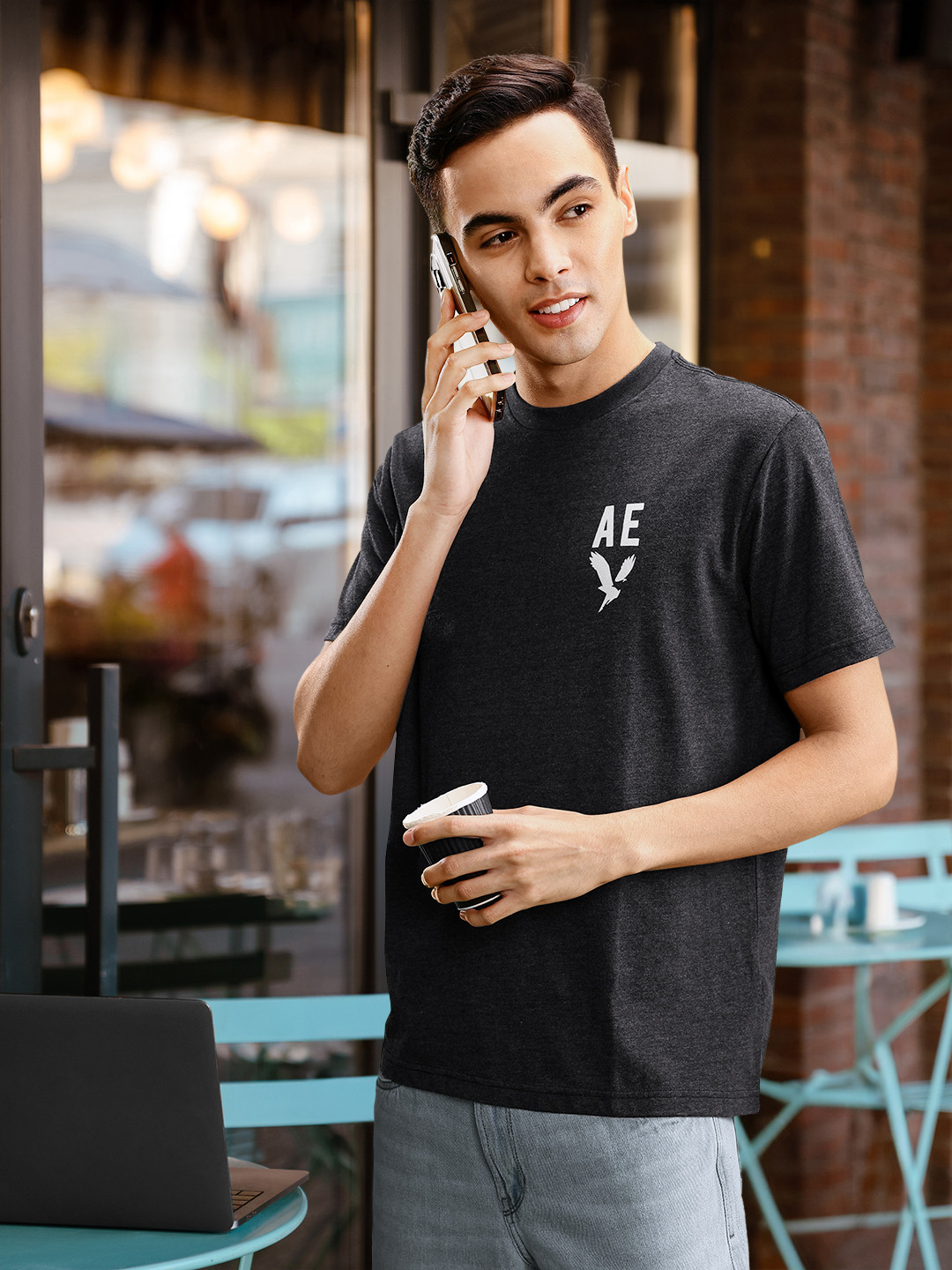 AMERICAN EAGLE OUTFITTERS Men Grey Colourblocked Applique T-shirt