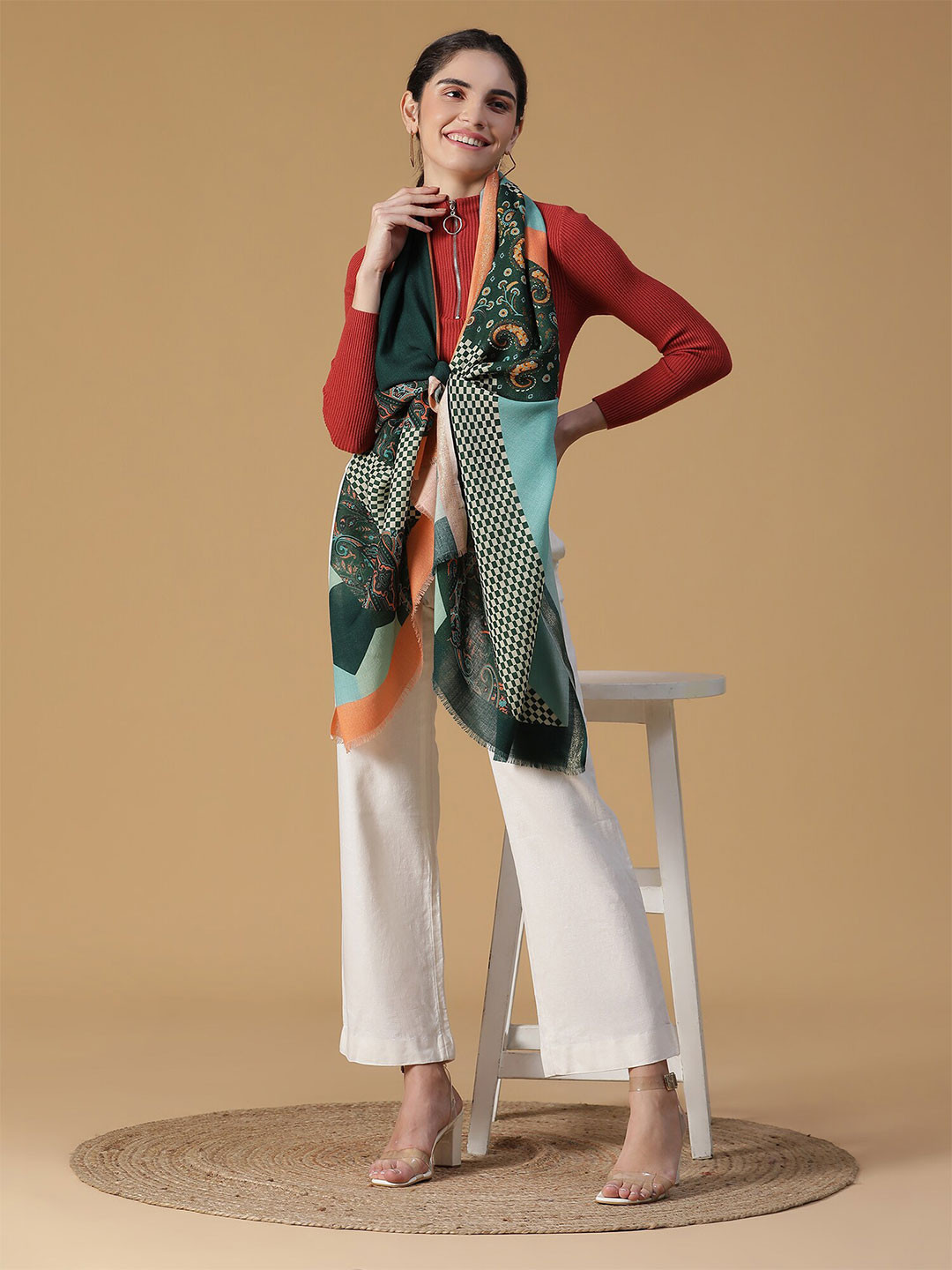 SHINGORA Women Green & Peach-Coloured Printed Stole