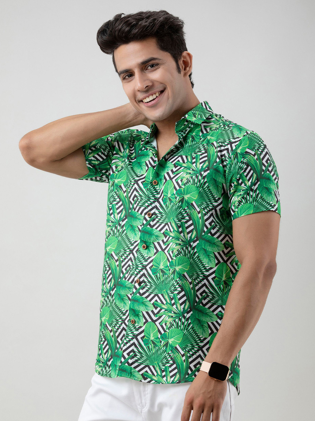 Firangi Yarn Men Green Floral Printed Casual Shirt