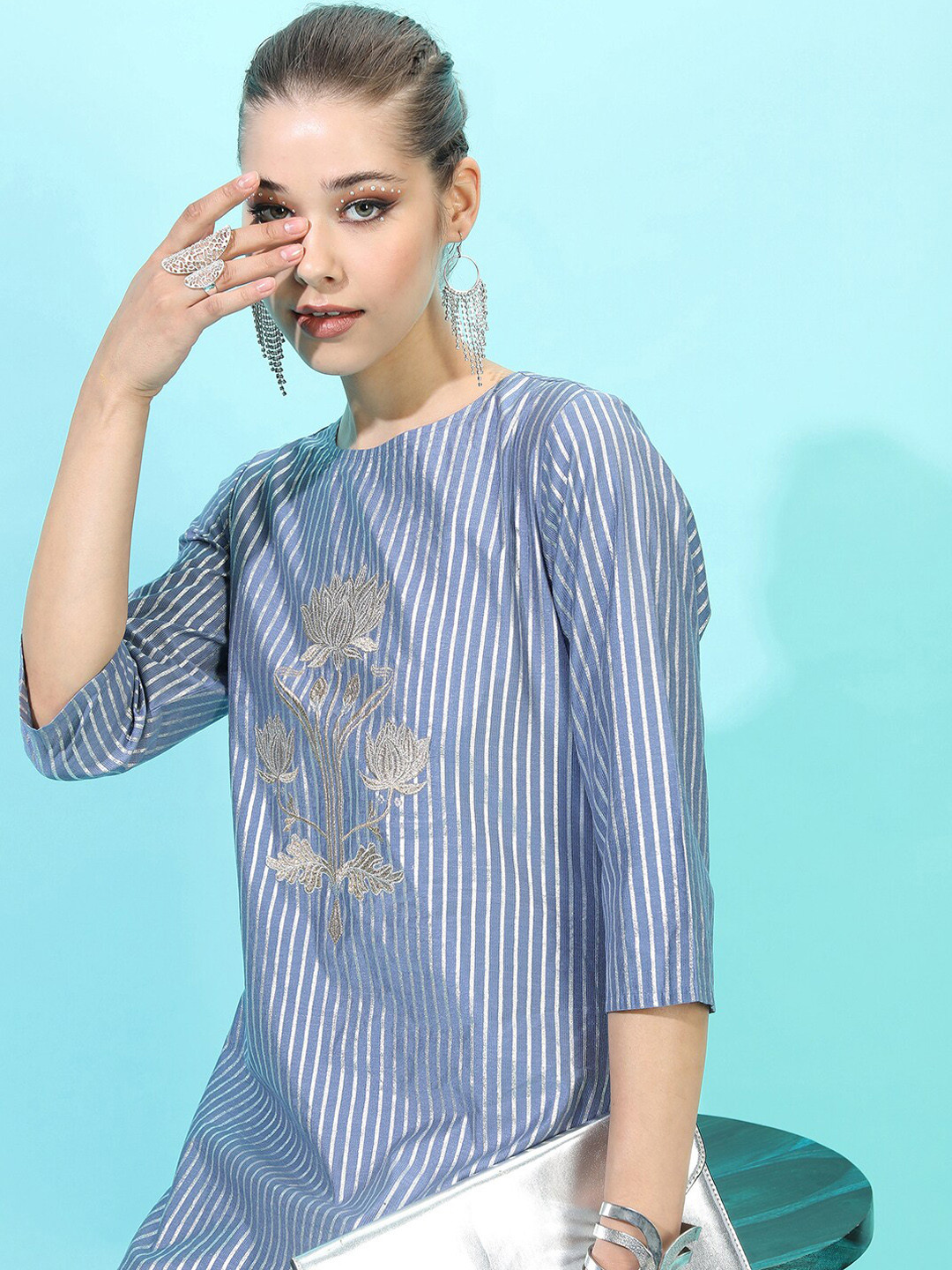 Vishudh Women Blue Striped Kurta with Palazzos