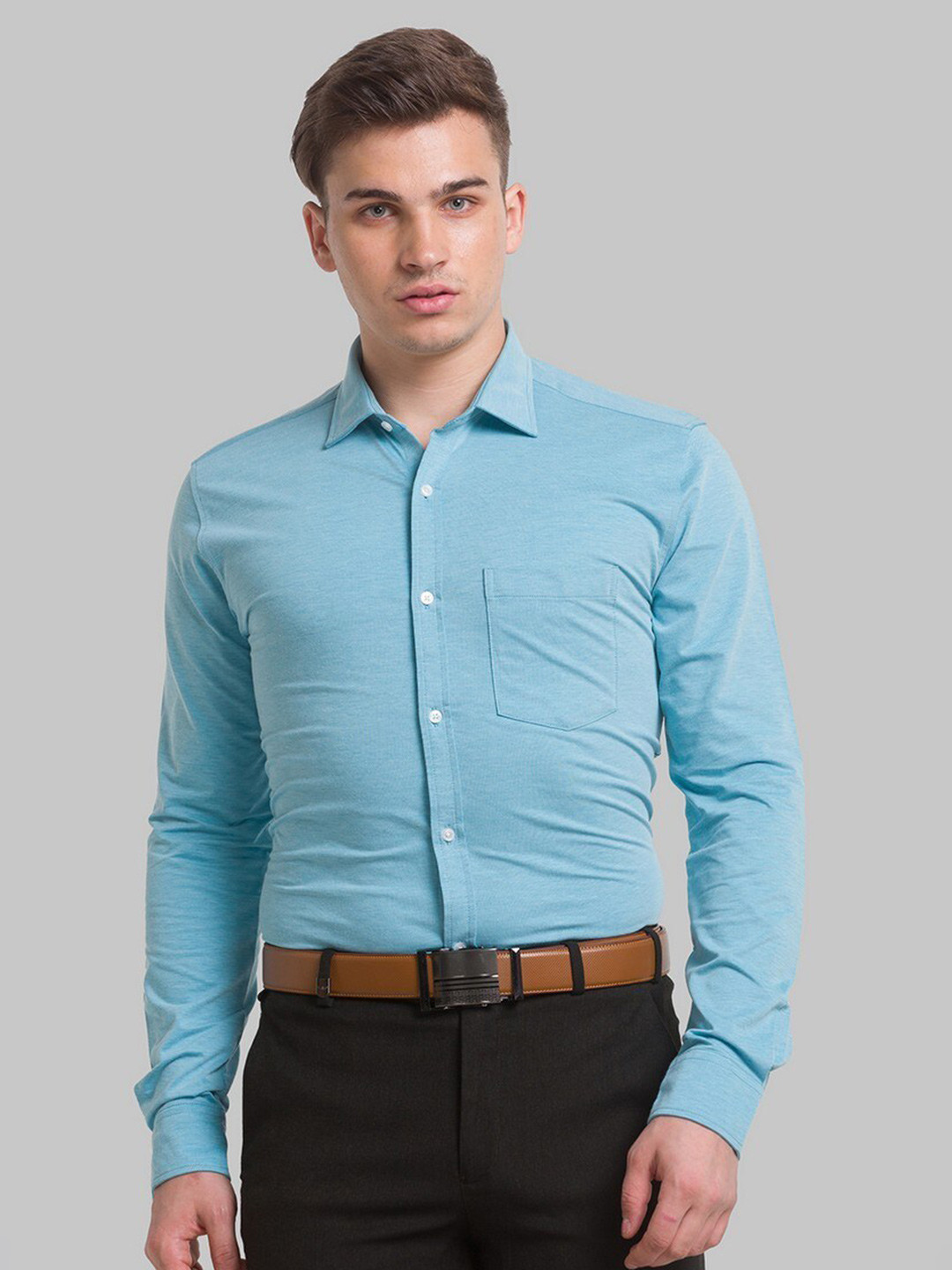 Park Avenue Men Green Solid Slim Fit Formal Shirts