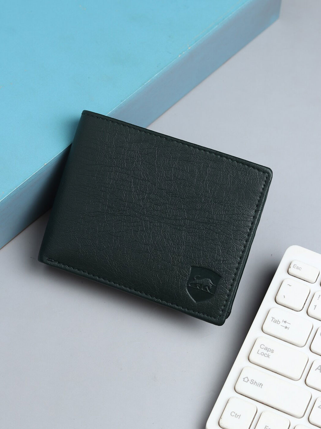 SAMTROH Men Leather Two Fold Wallet