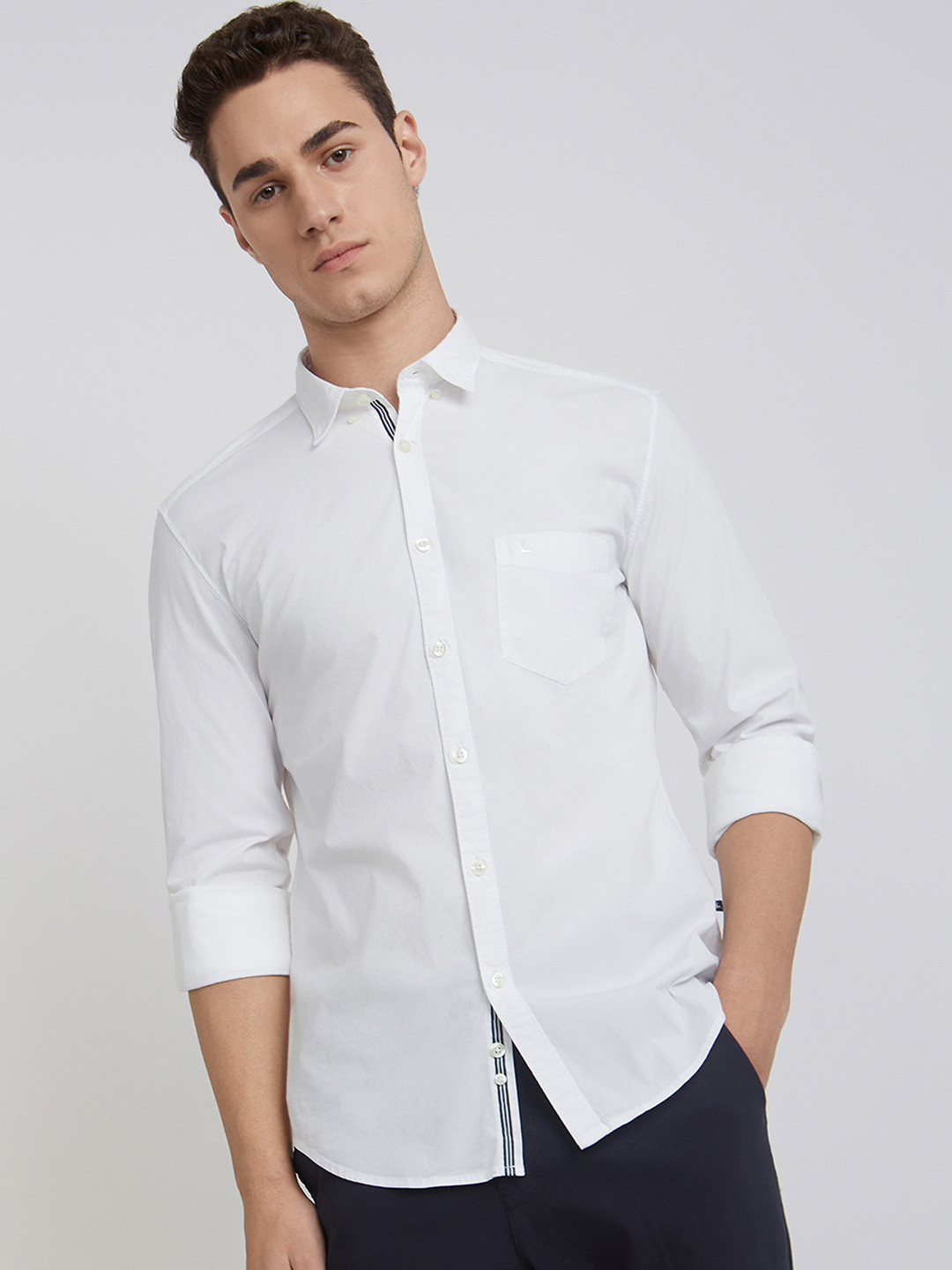 Parx Men White Pure Cotton Roll Up Sleeves Button Down Collar Casual Shirt