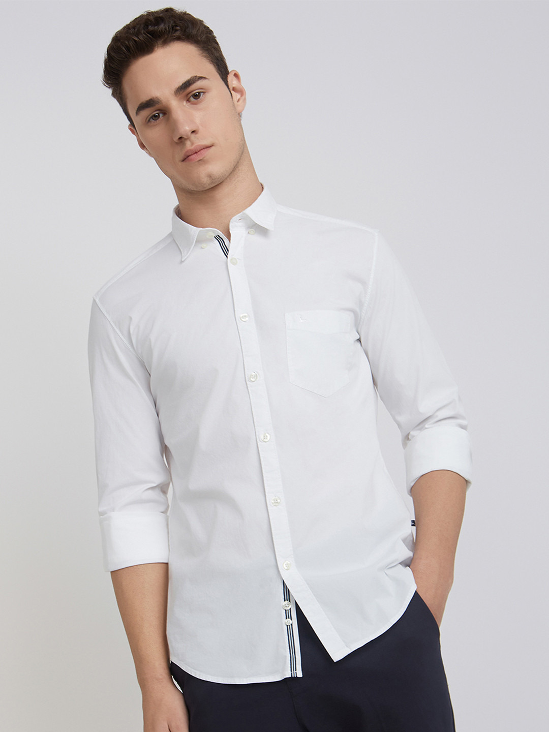 Parx Men White Slim Fit Pure Cotton Roll Up Sleeves Button Down Collar Casual Shirt