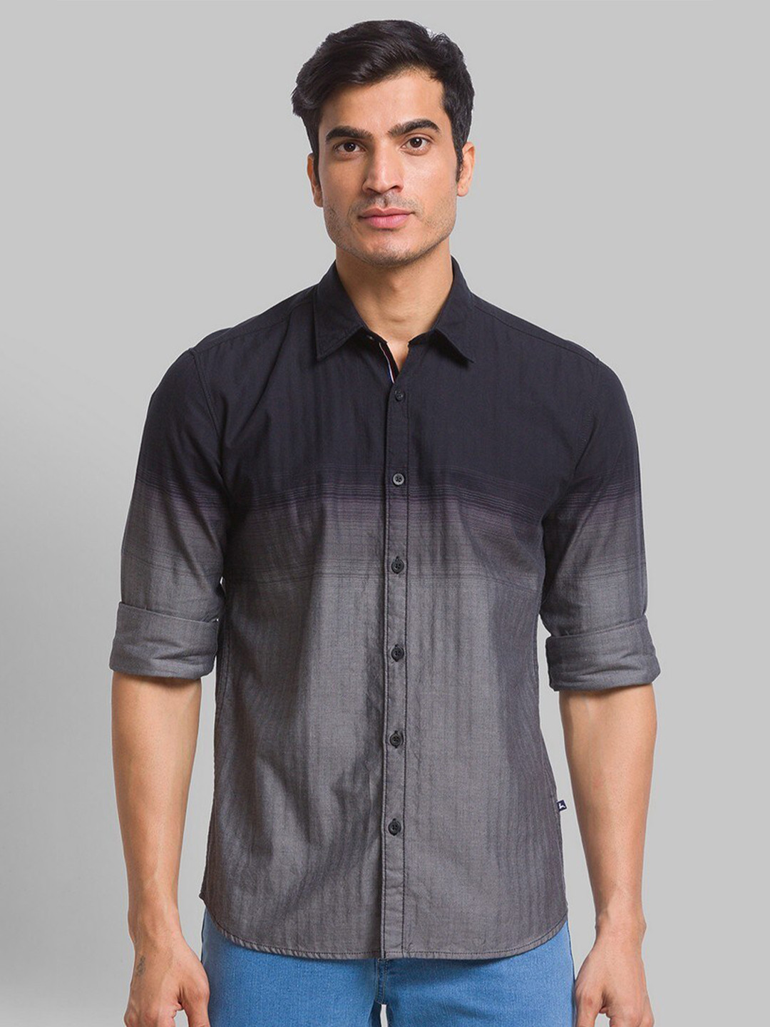 Parx Men Grey Pure Cotton Colourblocked Spread Collar Roll Up Sleeves Casual Shirt