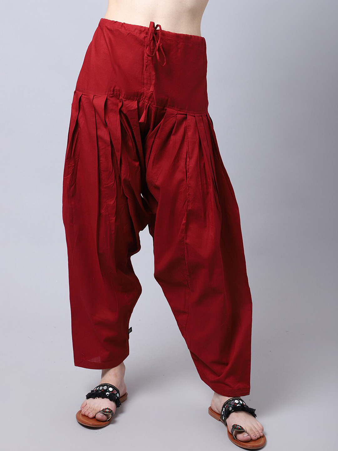 Pistaa Women Maroon Solid Loose-Fit Patiala