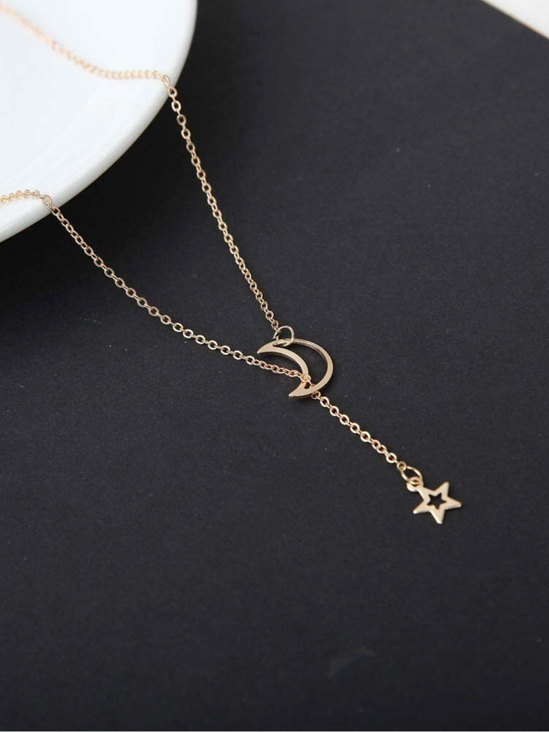 Pinapes Women Gold-Toned Gold-Plated Necklace