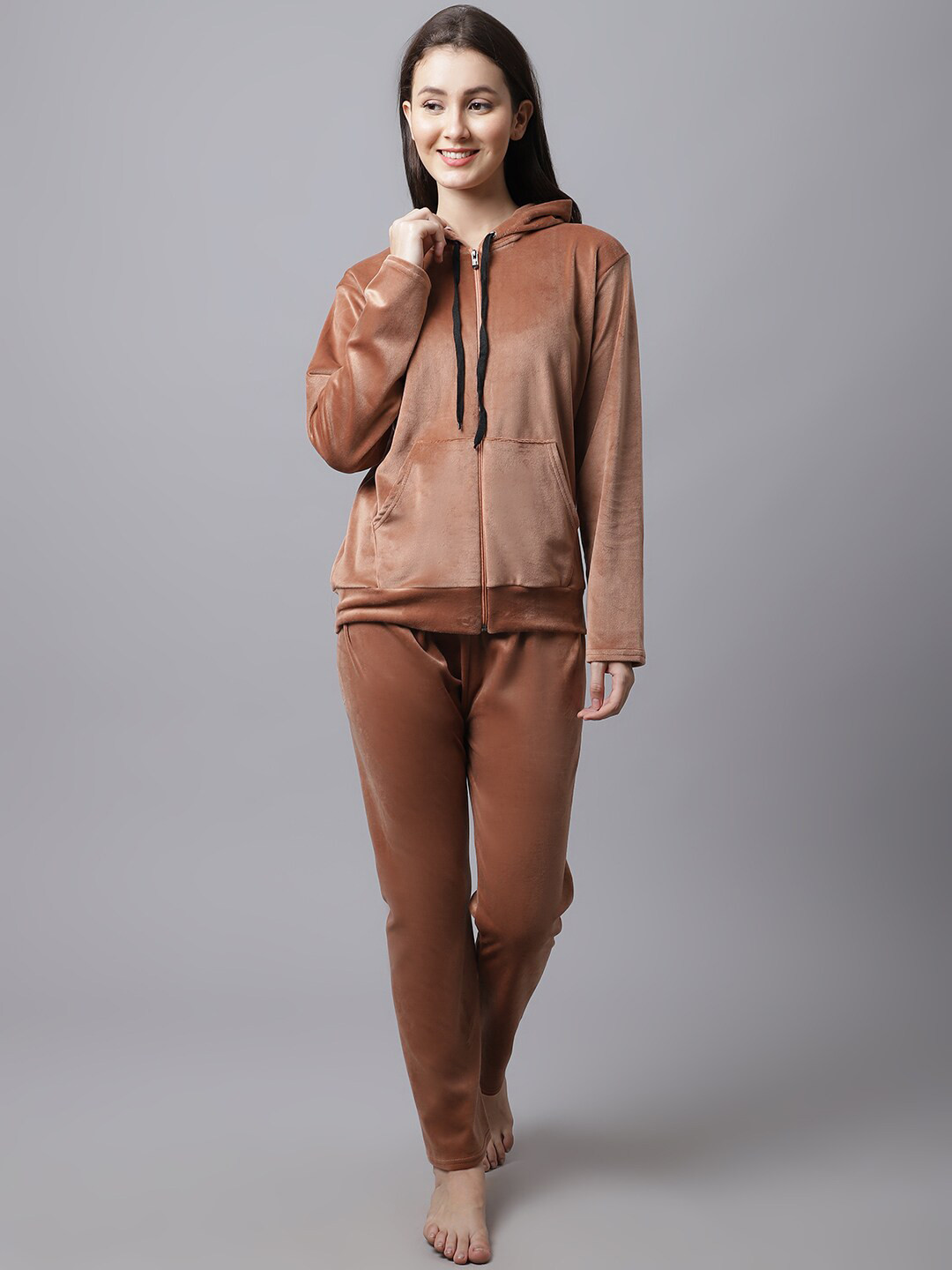 TAG 7 Women Brown & Black Night suit