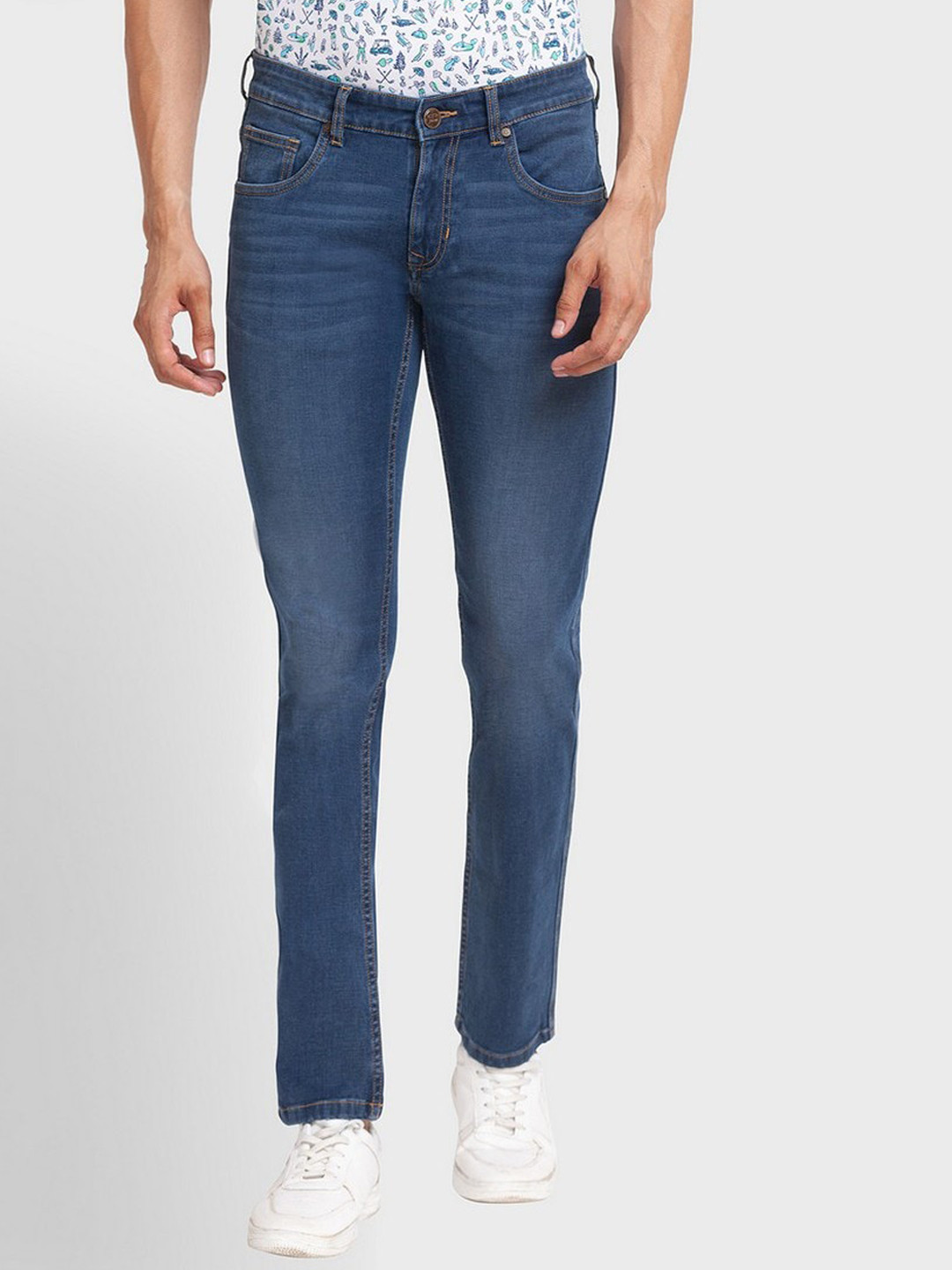 ColorPlus Men Blue Tapered Fit Light Fade Jeans