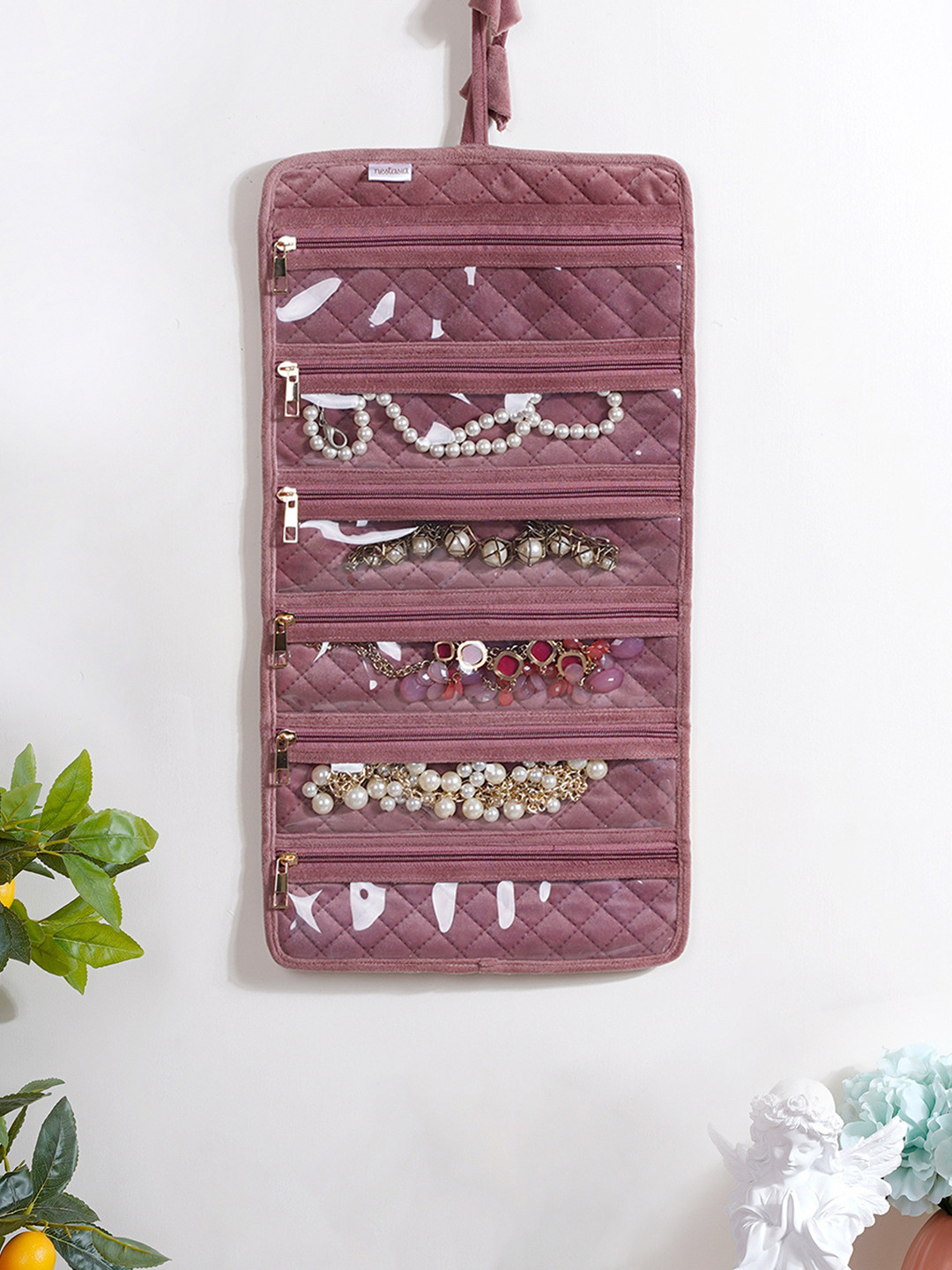 Nestasia Pink Solid Foldable Velvet Jewellery Organiser