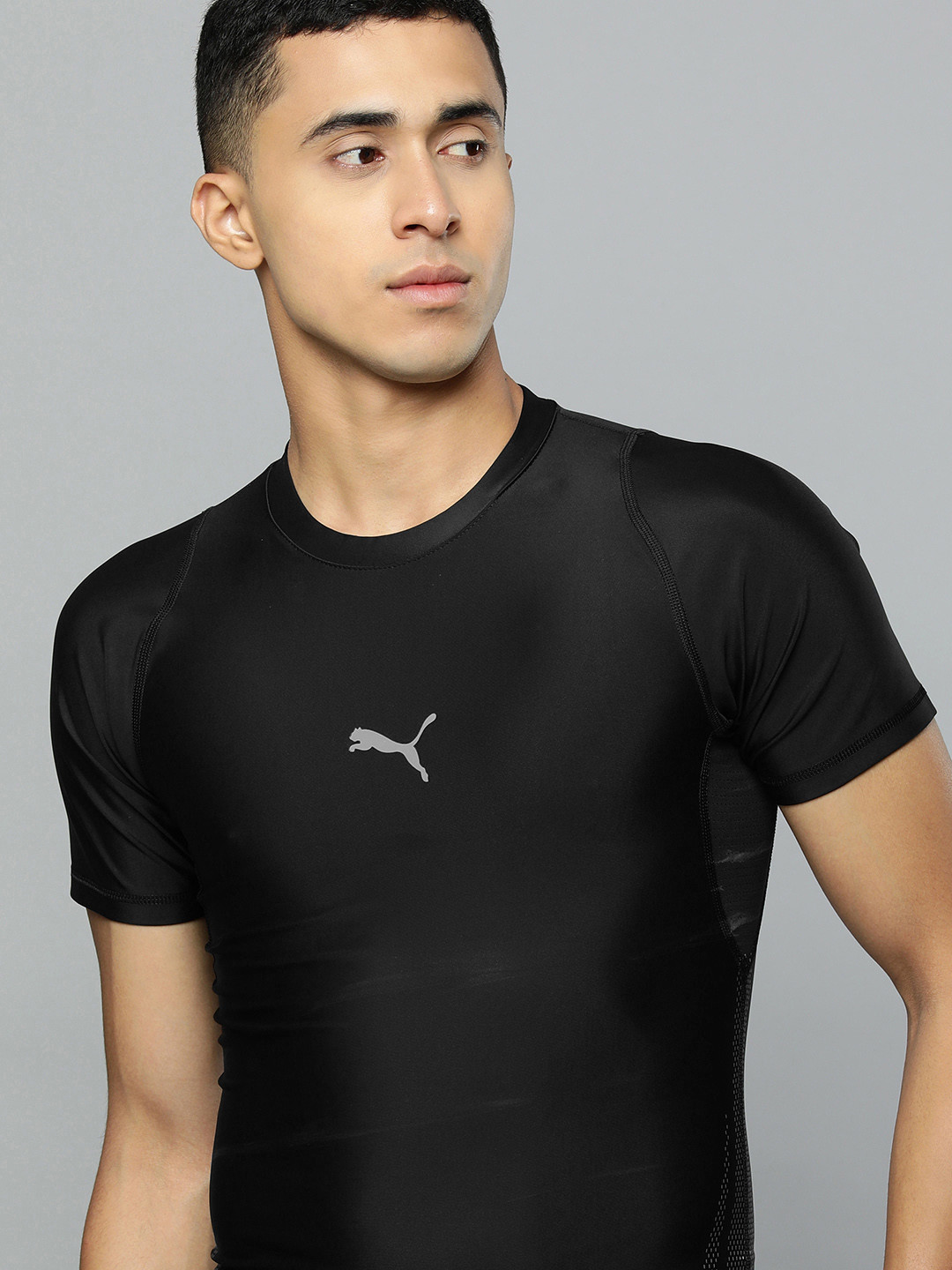 Puma Men Black Solid dryCELL EXO-ADAPT Performance Tight Slim Fit T-shrit