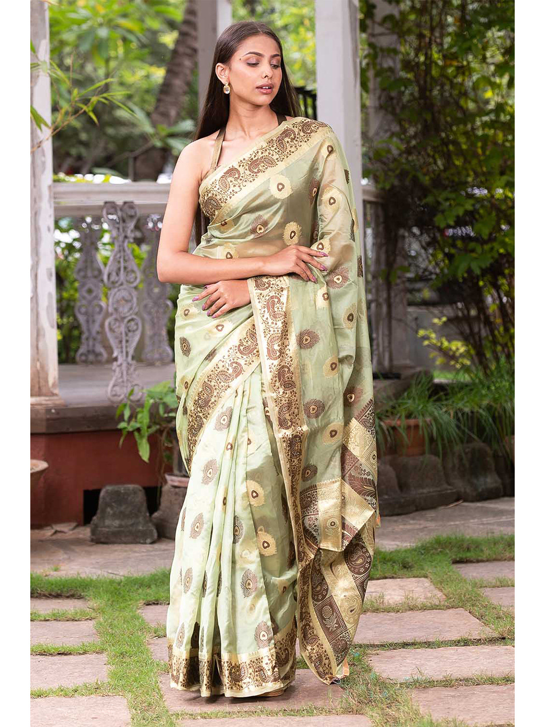 KARAGIRI Green & Copper-Toned Woven Design Zari Organza Saree