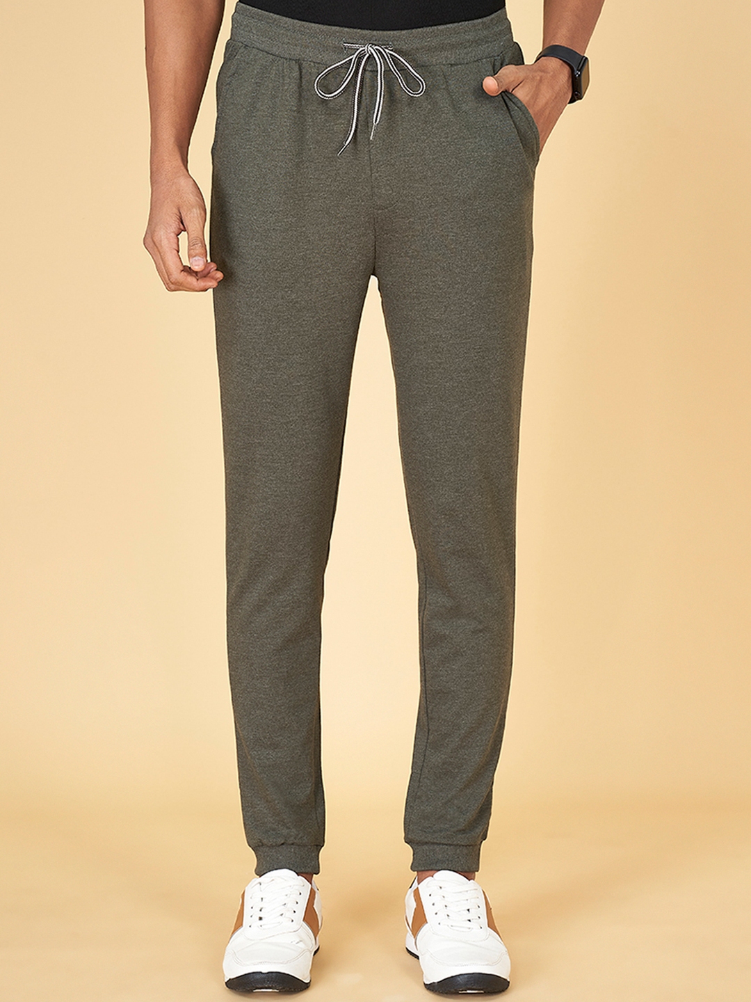Buy Ajile By Pantaloons Men Olive Solid Slim Fit Jogger - Track Pants for  Men 20139506