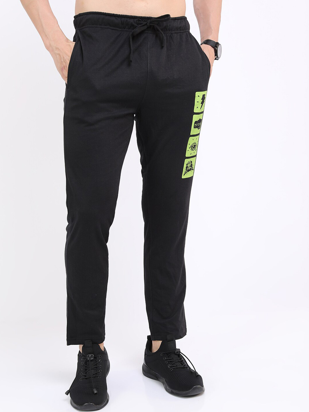 HIGHLANDER Men Black Printed Track Pants
