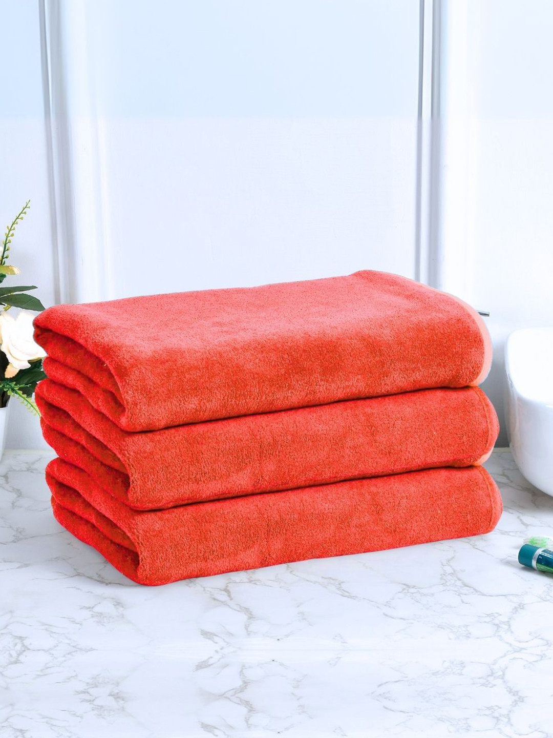 Black Gold Set Of 3 Red Solid 400 GSM Bath Towels