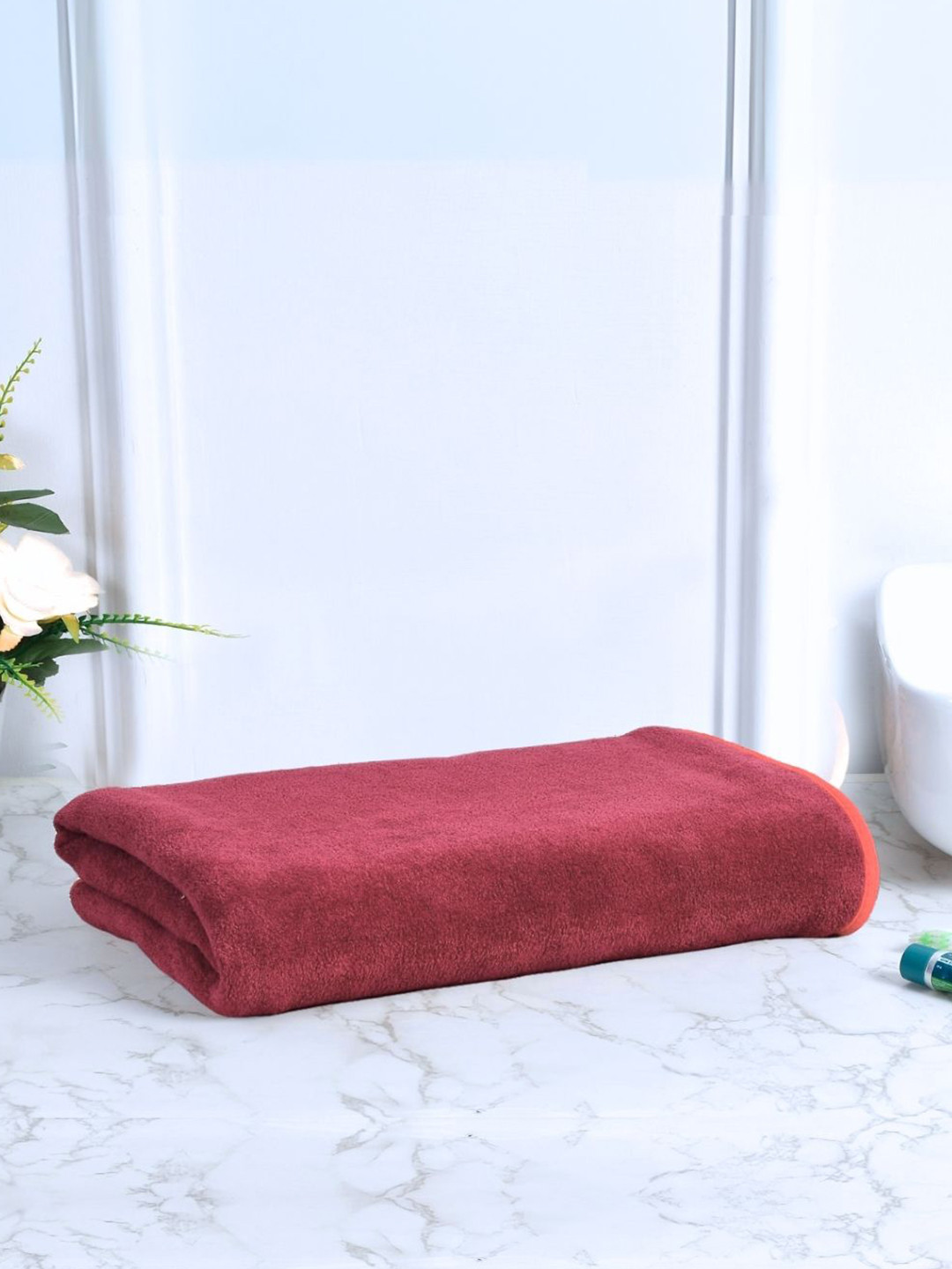 Black gold Dark Pink Solid 400 GSM Microfiber Bath Towel