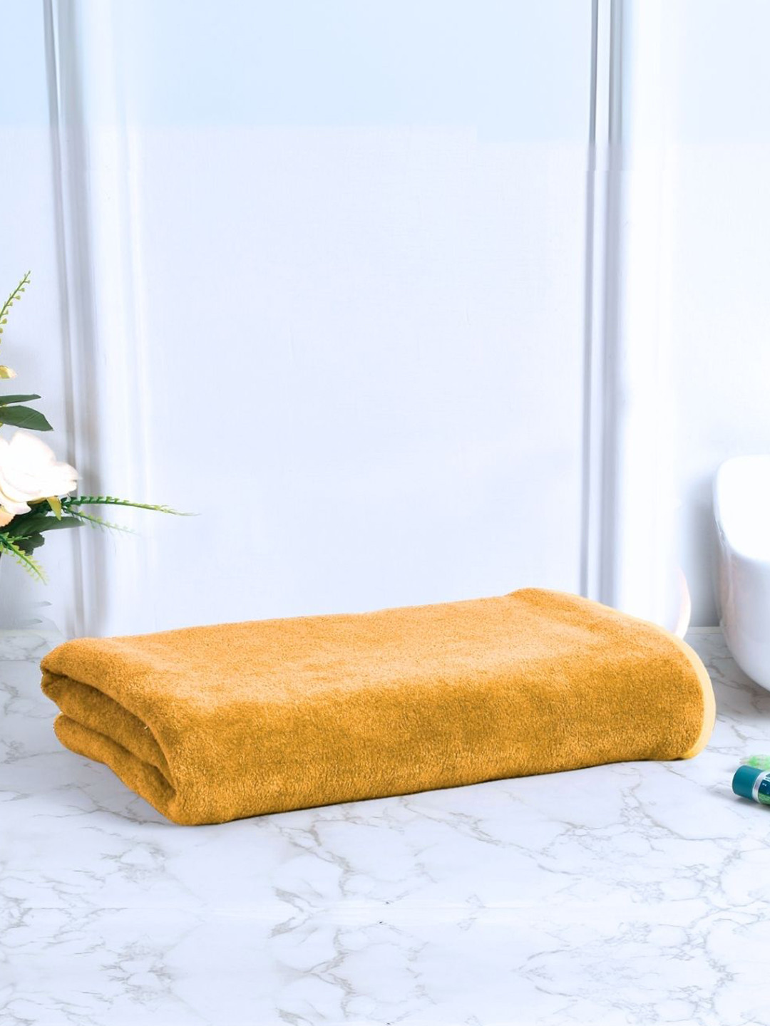 Black gold Yellow Solid 400 GSM Microfiber Bath Towel