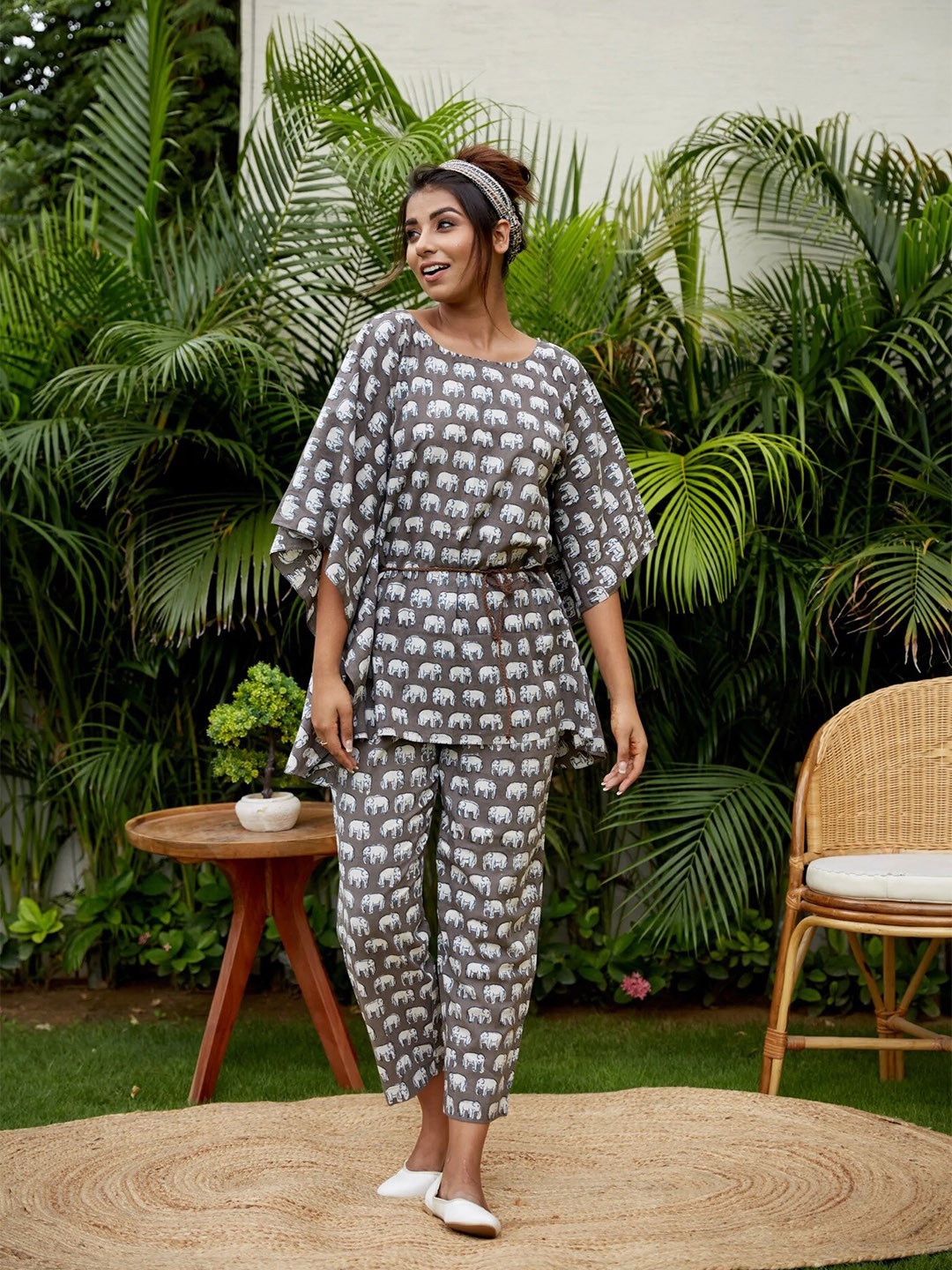 NANGALIA RUCHIRA Women Grey & White Ethnic Motifs Printed Cotton Kaftan Dress