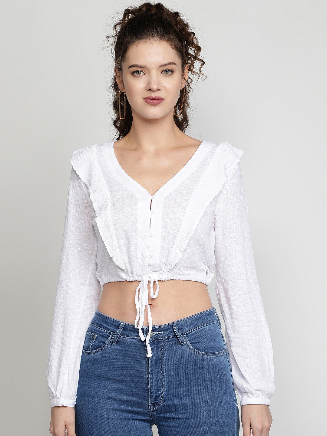 NUEVOSDAMAS Women White Self Design Ruffles Blouson Crop Top
