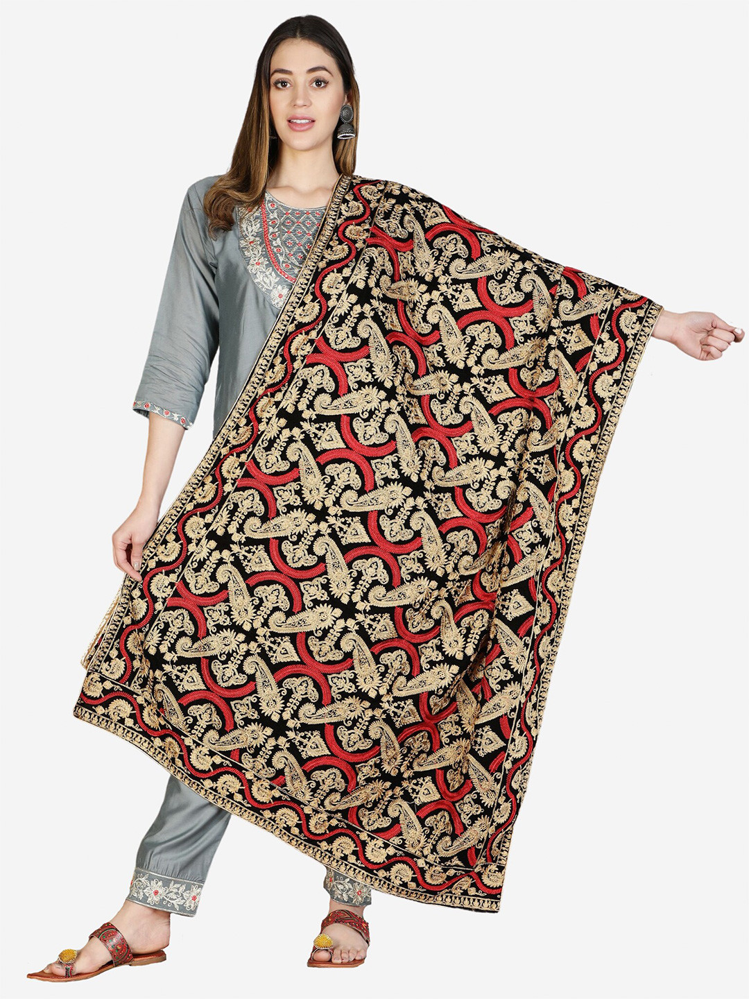 Moda Chales Black & Gold-Toned Embroidered Velvet Dupatta