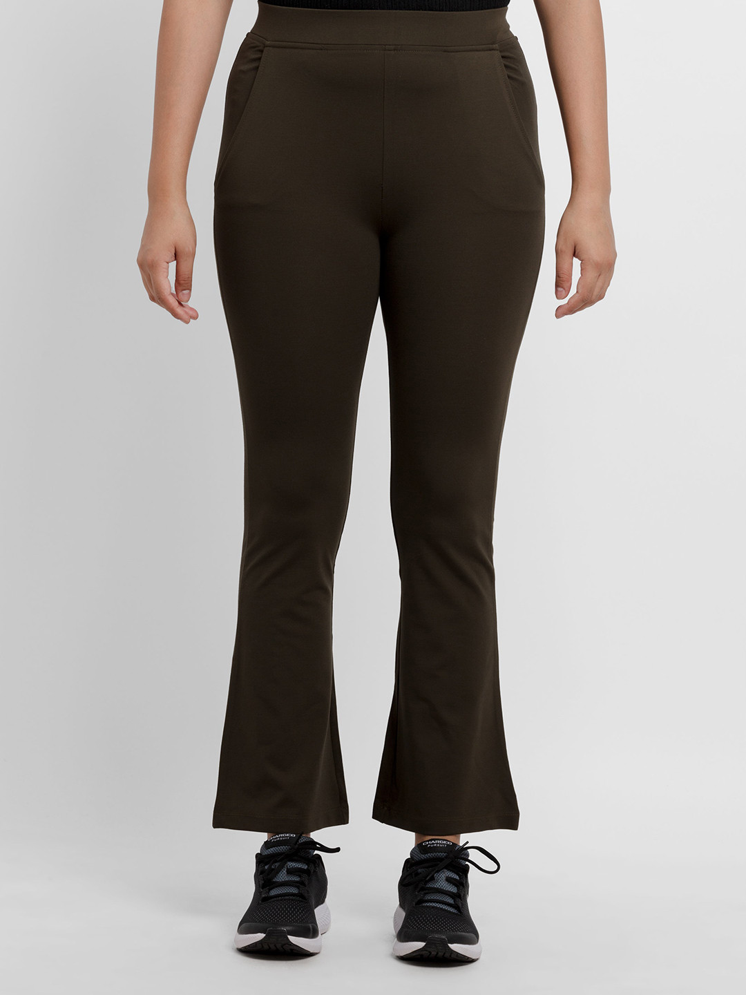 Status Quo Women Solid Skinny-Fit Boot Cut Jeggings