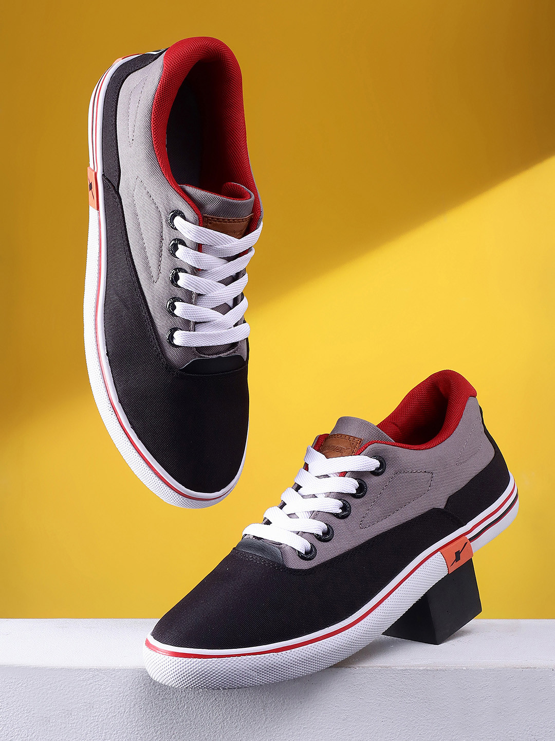 Sparx Men Canvas Shoes Comfort Insole