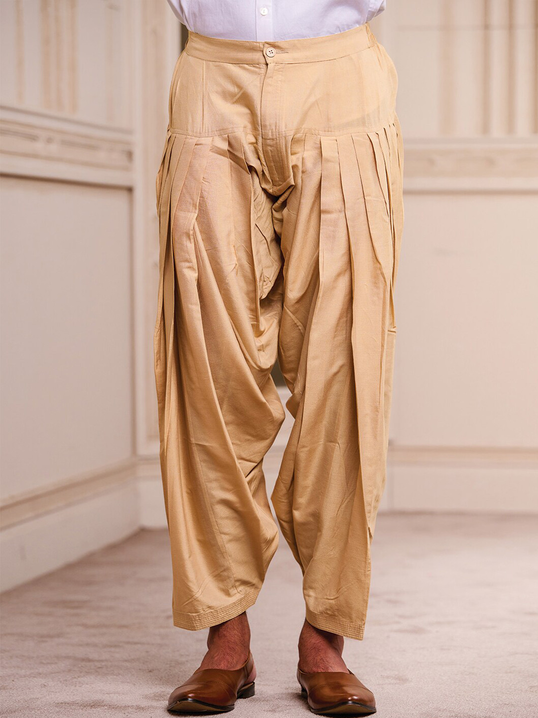 Tasva Men Solid Salwar