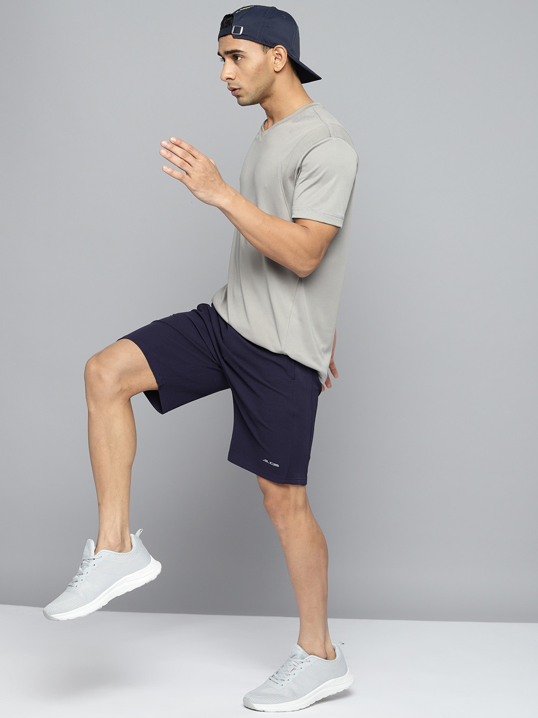 Alcis Men Navy Blue Self Design Slim Fit Running Shorts