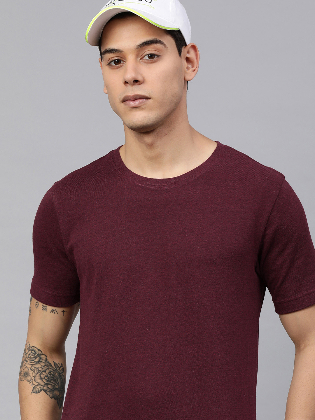 Huetrap Men Short Sleeve Round Neck T-shirt