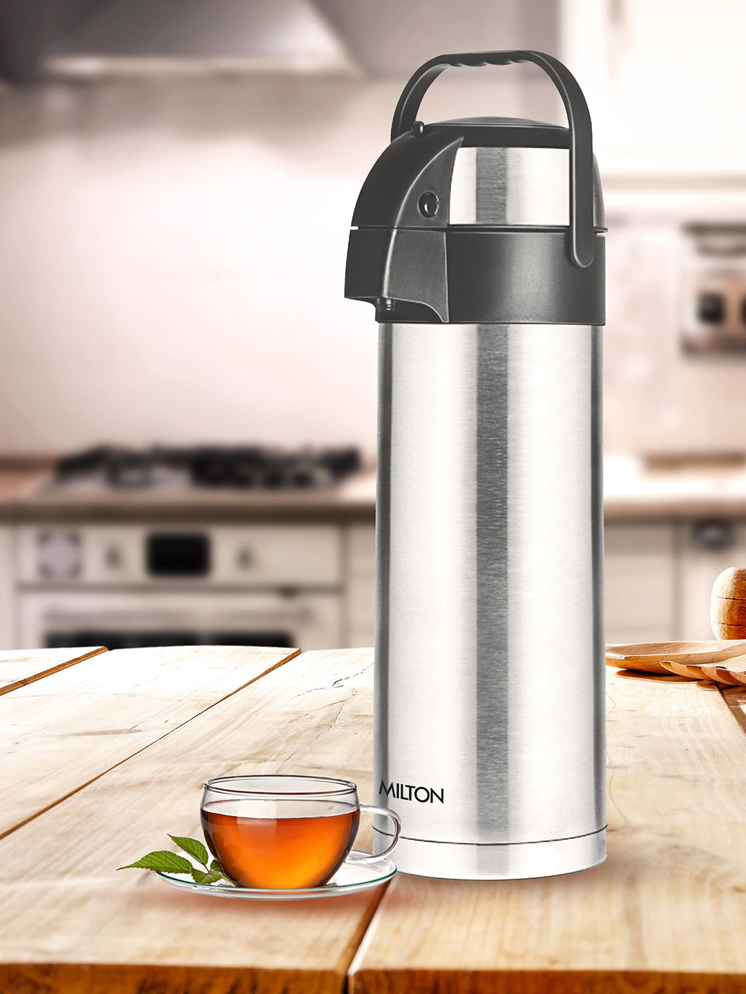 Milton Beverage Dispenser 4500 Steel Stainless Steel Double Wall Vacuum Flask - 4.2L