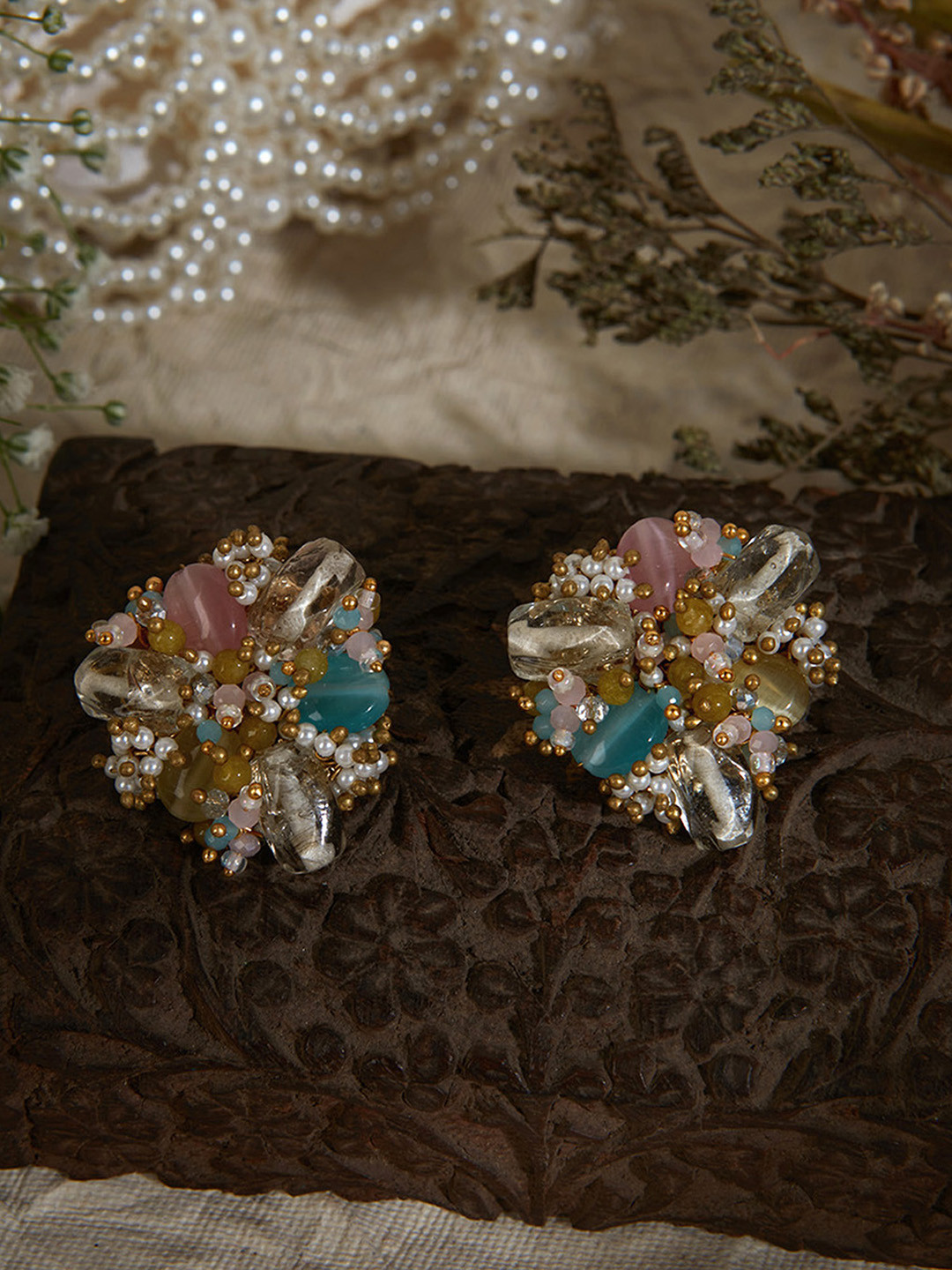 D'oro Gold-Plated Pearls Studded Contemporary Studs Earrings