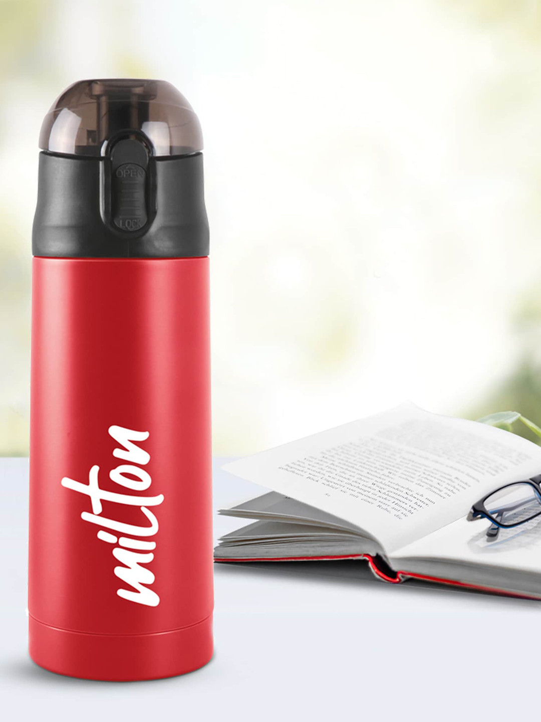 Milton New Crown 600 Red Solid Stainless Steel Double Wall Vacuum Water Bottle - 500ml