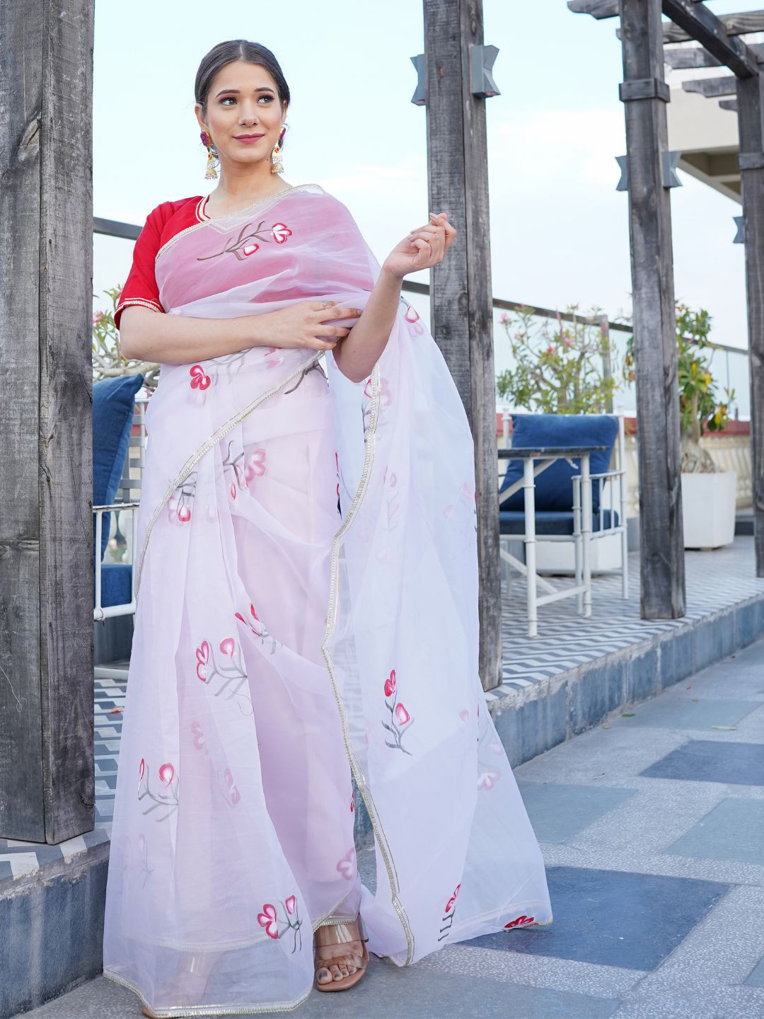 HOUSE OF JAMOTI White & Red Floral Organza Saree