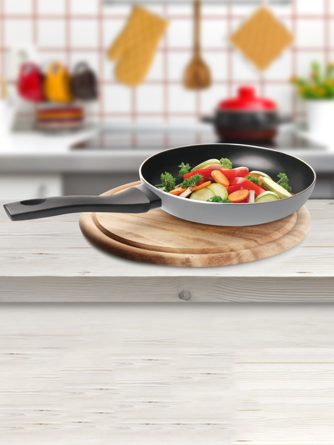 Milton Black Solid Pro Cook Aluminum Induction Fry Pan 28 cm 2.5 Litre