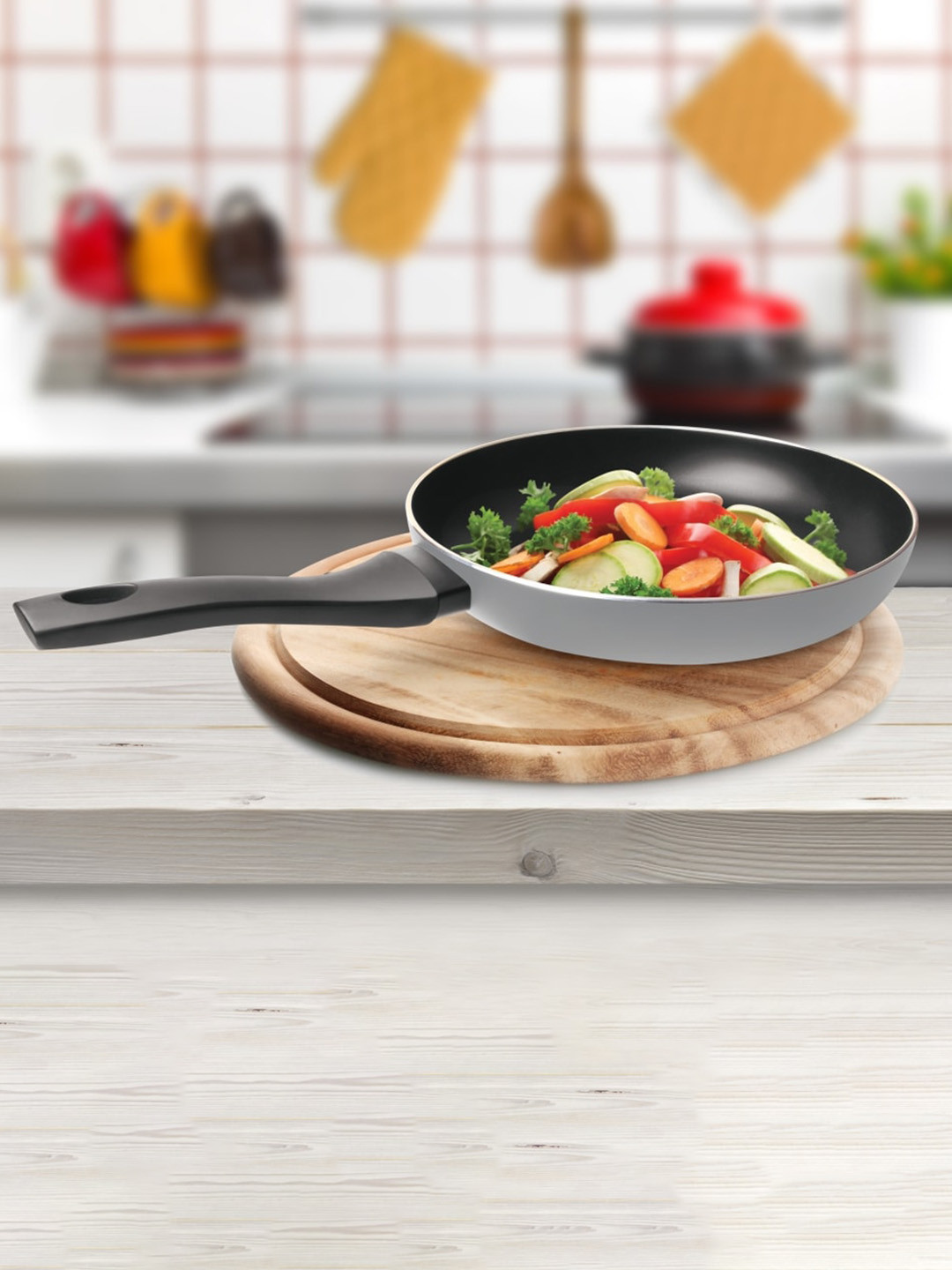 Milton Pro Cook Black Pearl Induction Fry Pan 22 cm  1.4 Litre