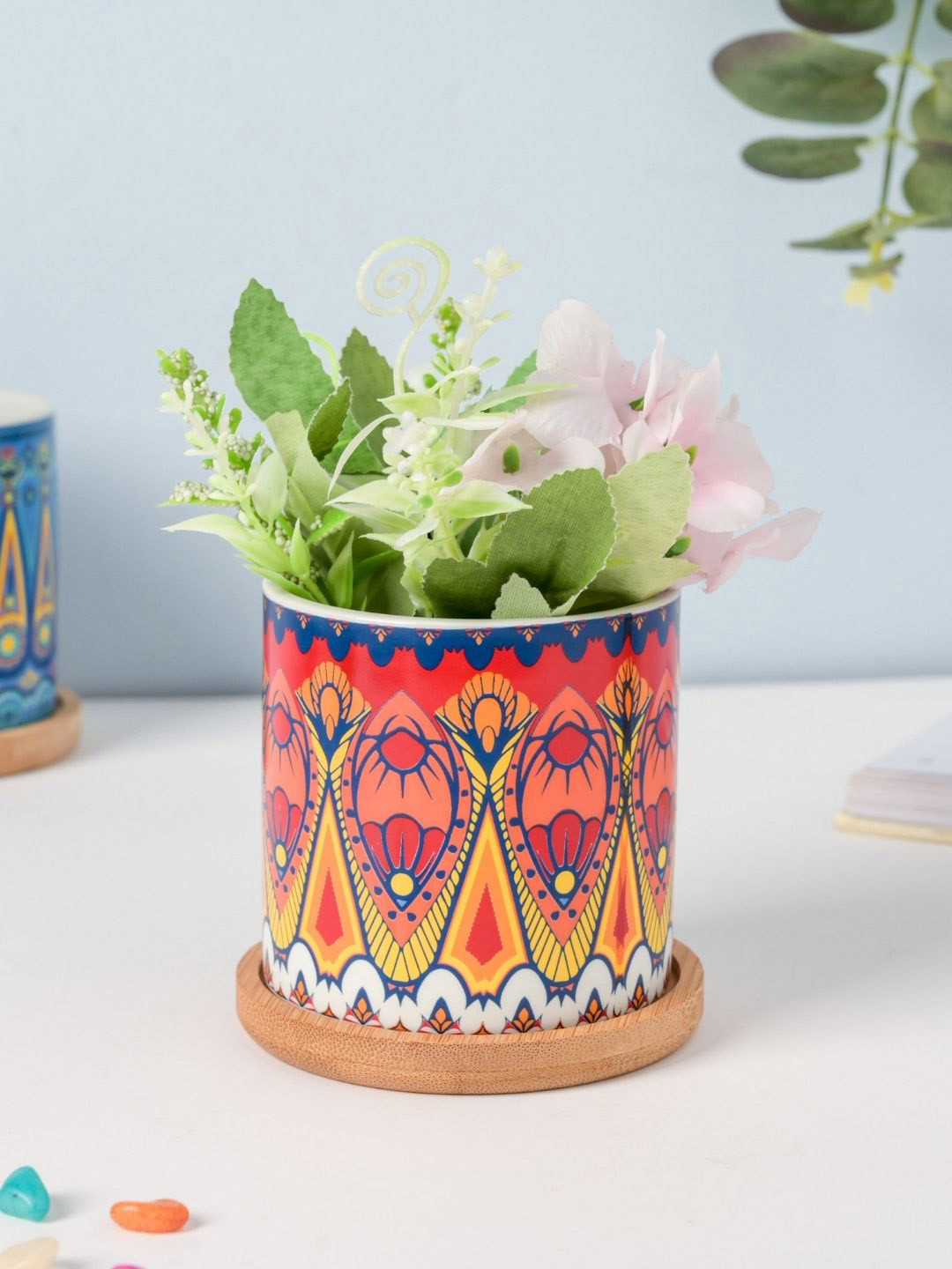 Nestasia Orange & Blue Printed Planter With Coaster